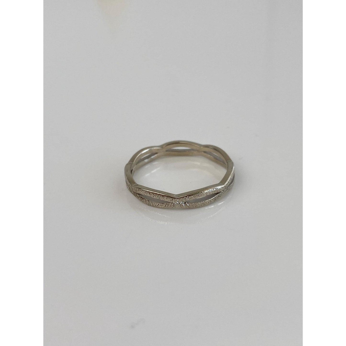 Vintage Solid 14k White Gold Twist Ring - Size 9.75