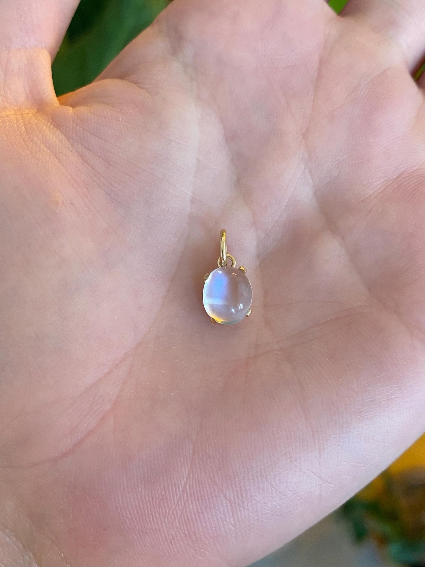 Vintage Solid 14k Yellow Gold Medium Moonstone Charm