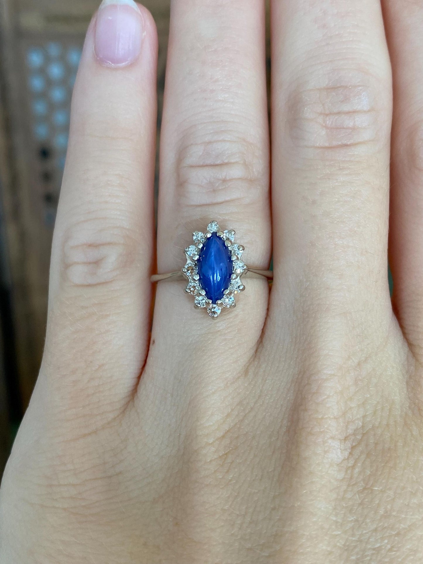 Vintage Solid 14k White Gold Clear Sapphire Halo Blue Star Sapphire Ring - Size 5.25