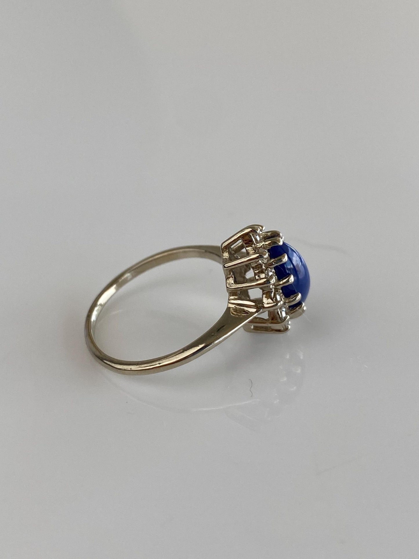 Vintage Solid 14k White Gold Clear Sapphire Halo Blue Star Sapphire Ring - Size 5.25