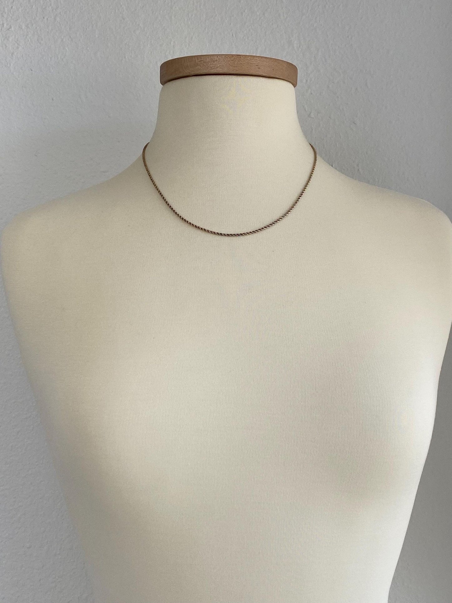 Vintage Solid 8k Yellow Gold Slim Rope Chain Necklace - 19.25 inches