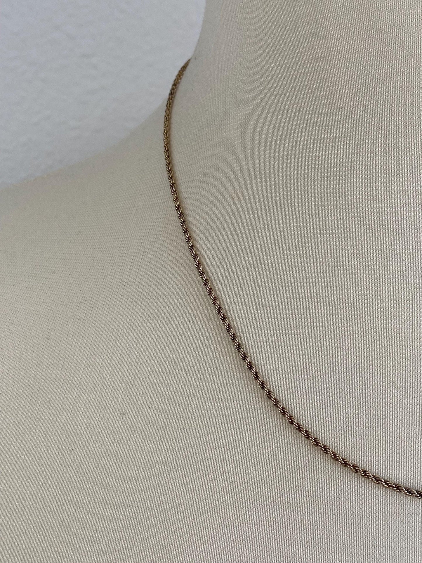 Vintage Solid 8k Yellow Gold Slim Rope Chain Necklace - 19.25 inches