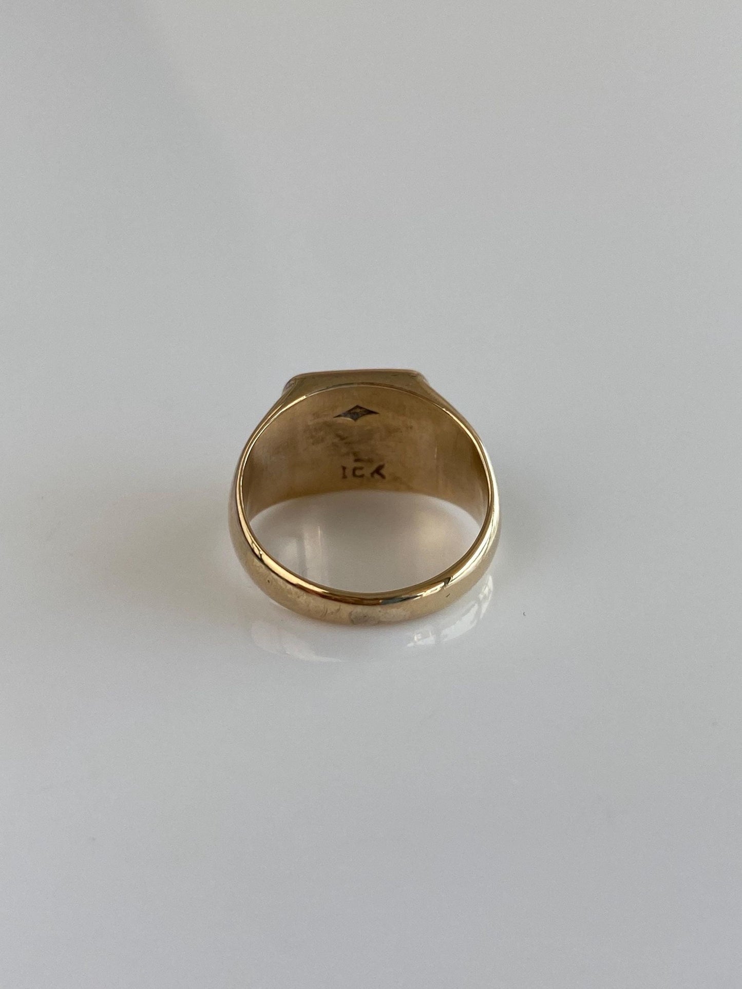 Vintage Solid 10k Yellow Gold Black Enamel Mechanical Arts 1925 Signet Ring - Size 2.25
