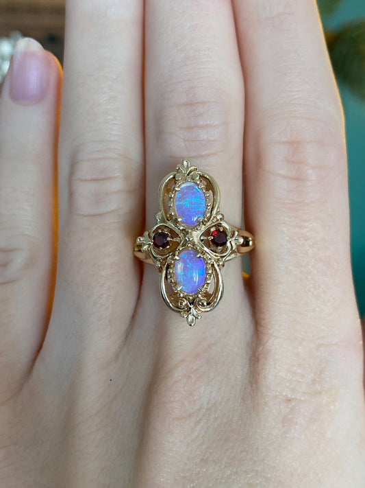 Vintage Solid 14k Yellow Gold Opal Garnet Ring - Size 7.5