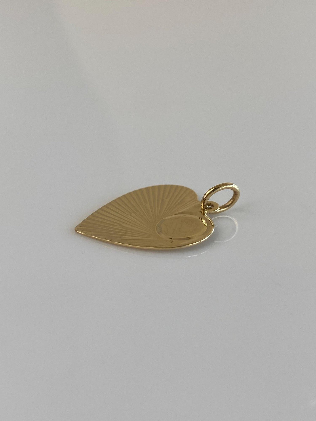 Vintage Solid 14k Yellow Gold Engine Turned Heart Charm