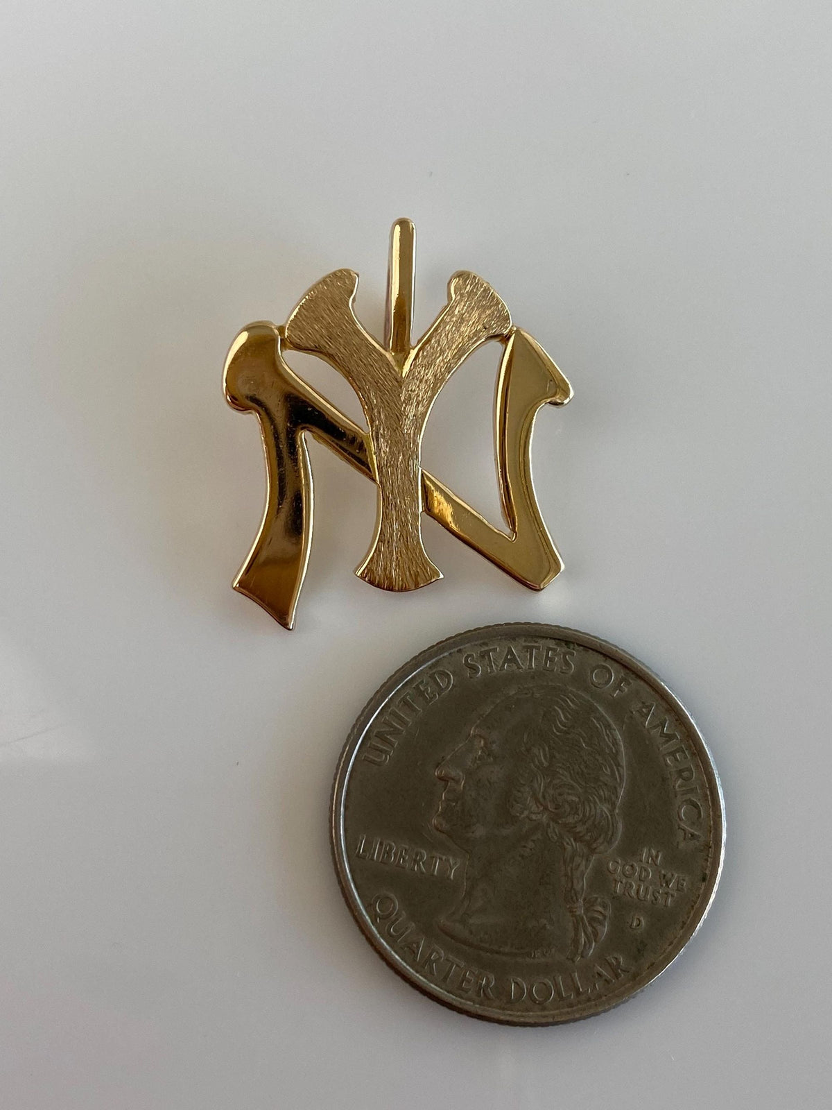 Vintage Solid 14k Yellow Gold Satin Shiny NY Yankees Charm