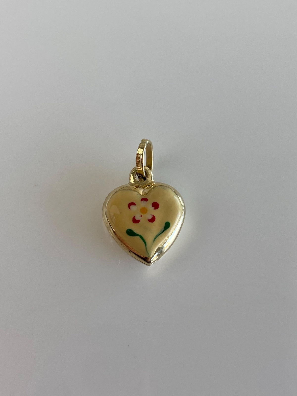 Vintage 14k Yellow Gold Enamel Floral Puffy Heart Charm
