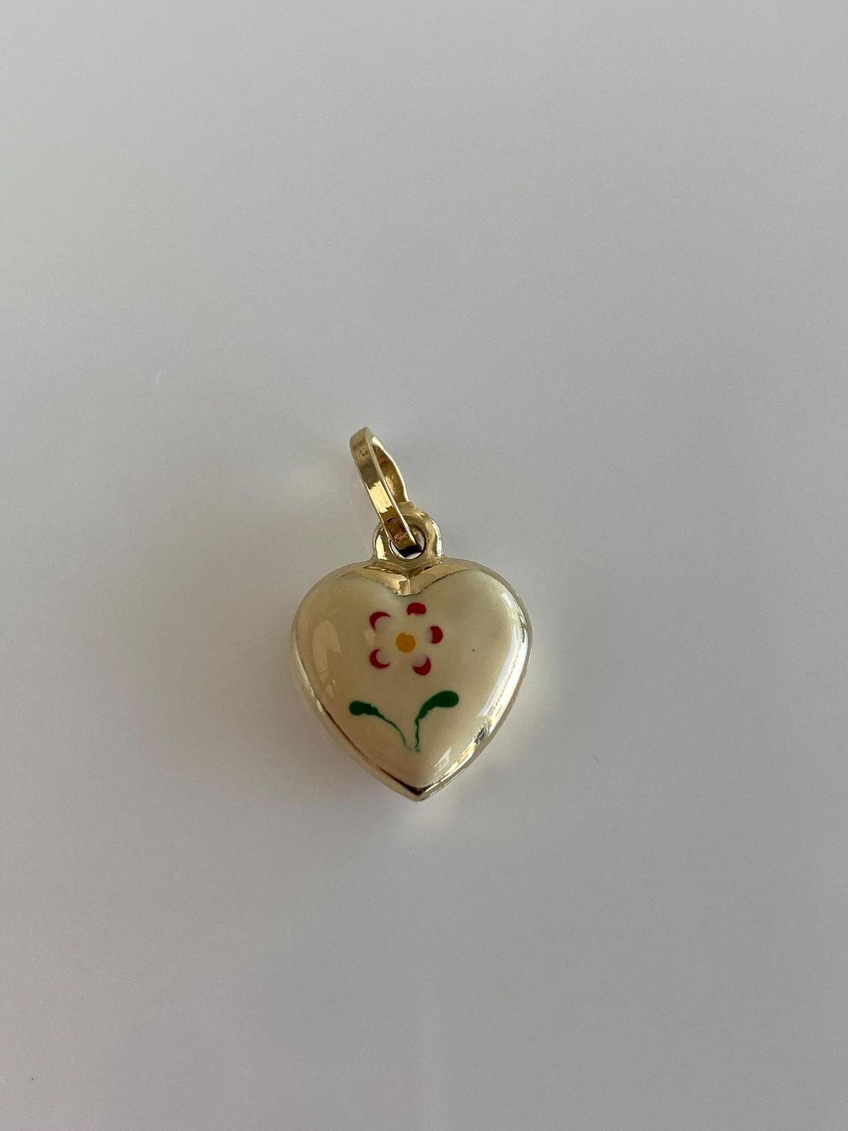 Vintage 14k Yellow Gold Enamel Floral Puffy Heart Charm