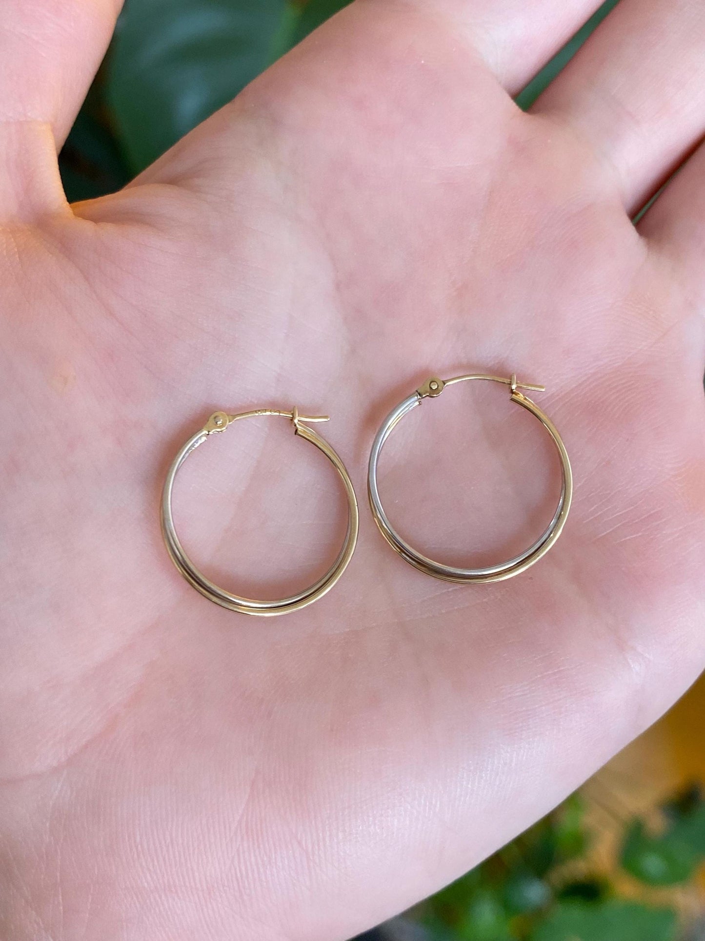 Vintage 14k White & Yellow Gold Layered Hoop Earrings