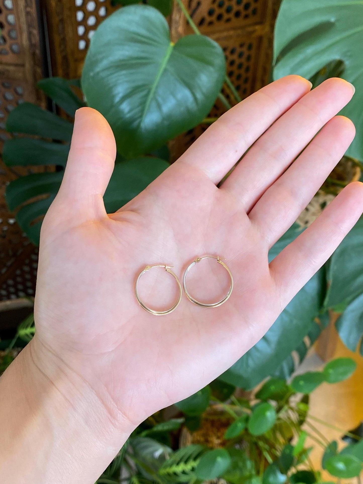 Vintage 14k White & Yellow Gold Layered Hoop Earrings