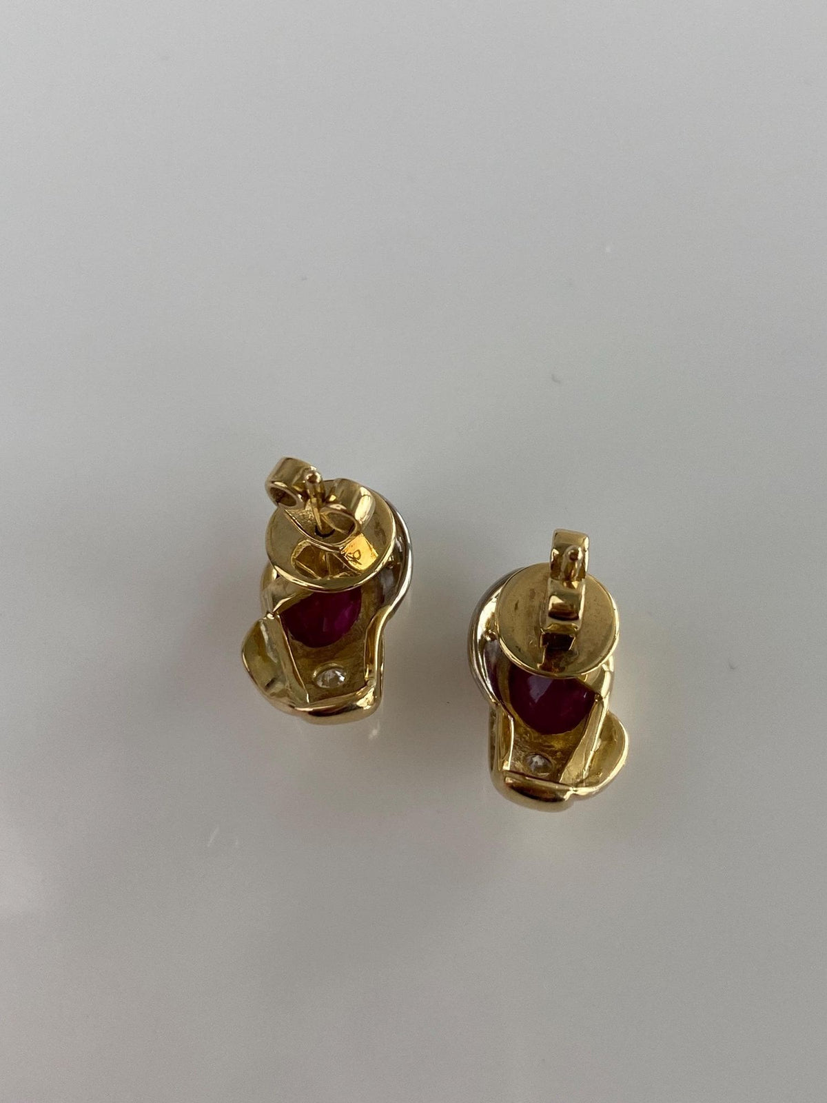 Vintage Solid 18k White & Yellow Gold Ruby Diamond Drop Earrings