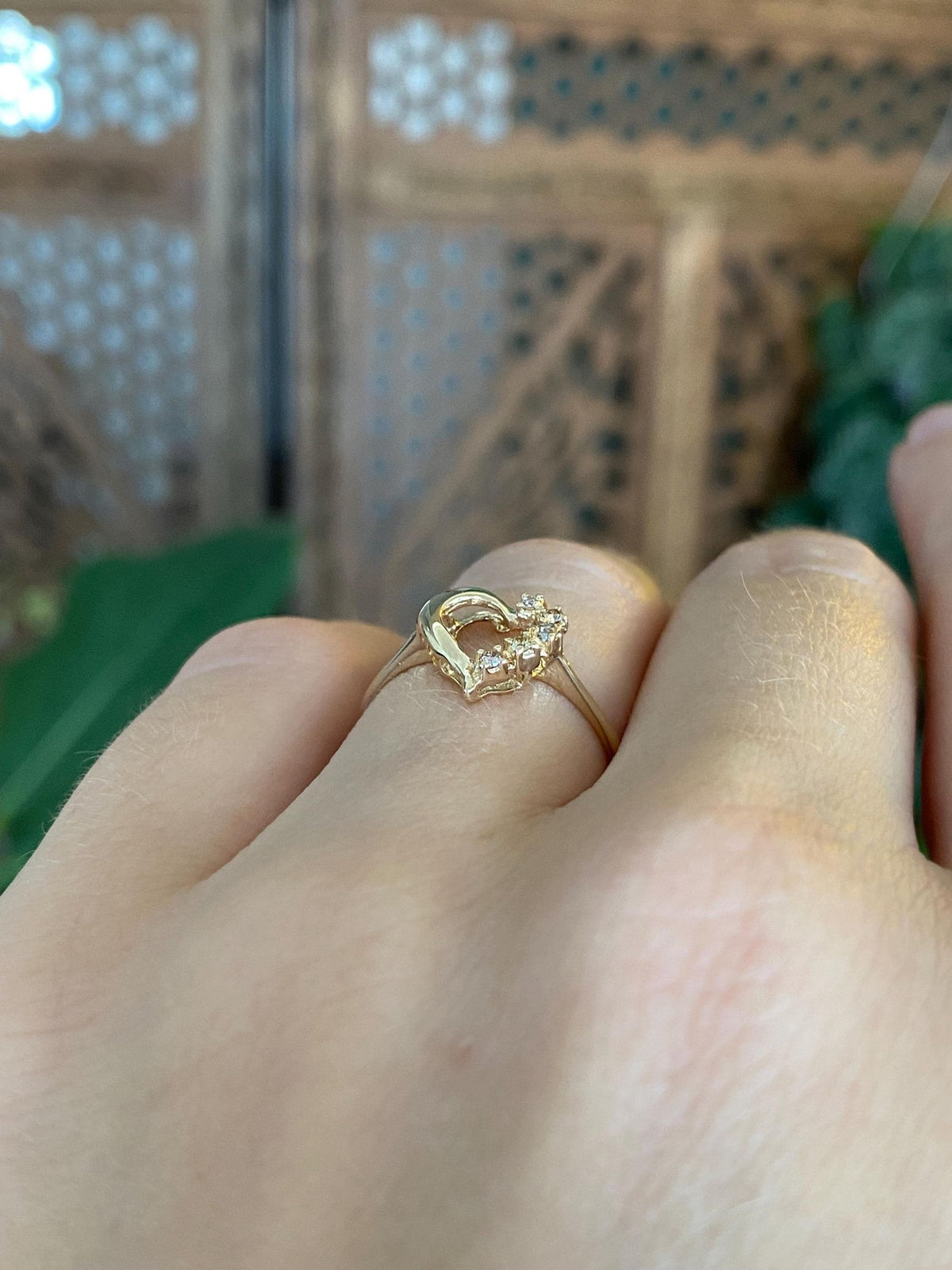 Vintage Solid 14k Yellow Gold Champagne Diamond Heart Ring - Size 5.75