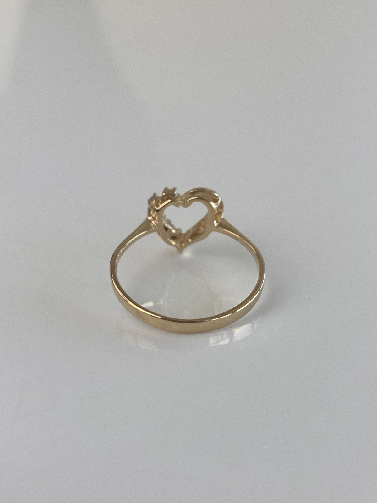 Vintage Solid 14k Yellow Gold Champagne Diamond Heart Ring - Size 5.75