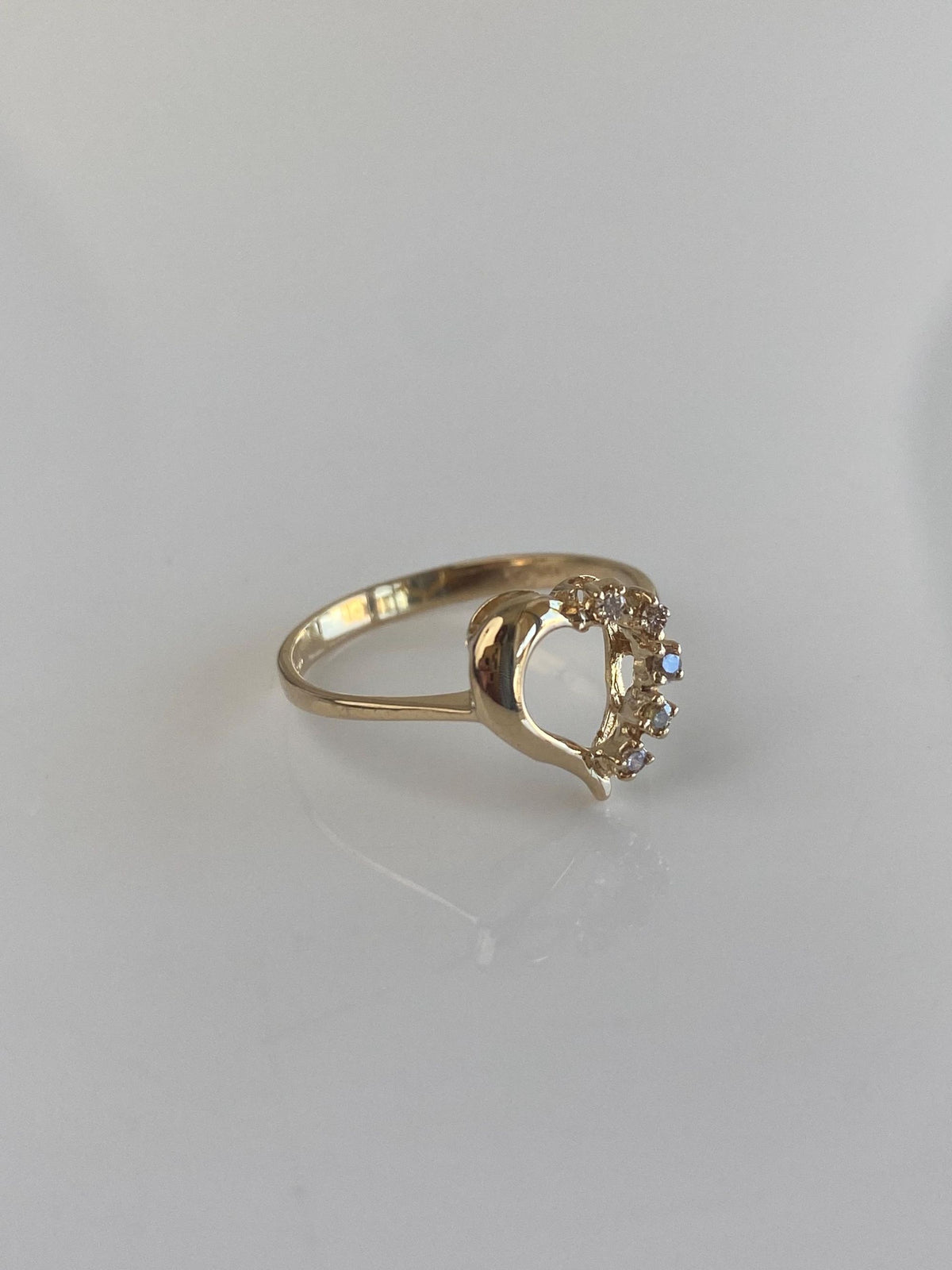 Vintage Solid 14k Yellow Gold Champagne Diamond Heart Ring - Size 5.75