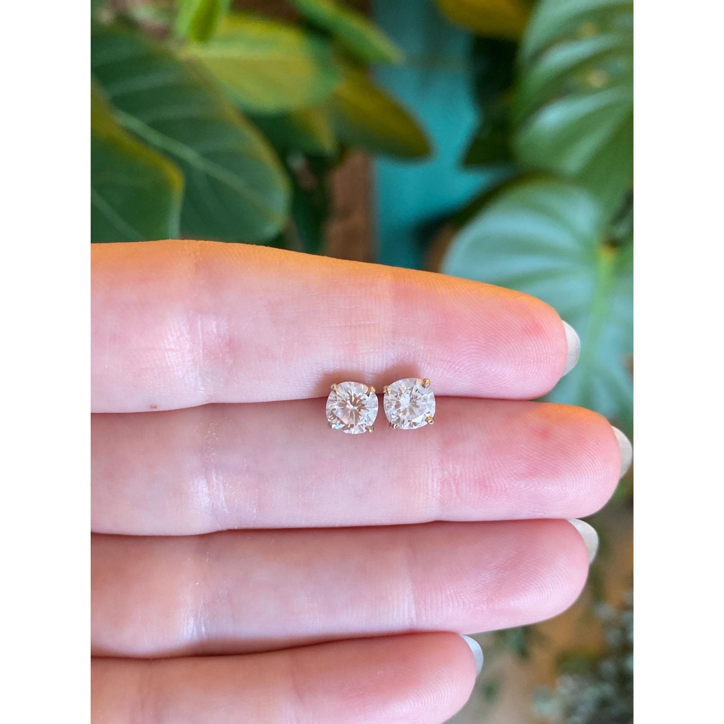 Solid 14k White Gold Clear Cubic Zirconia Stud Earrings