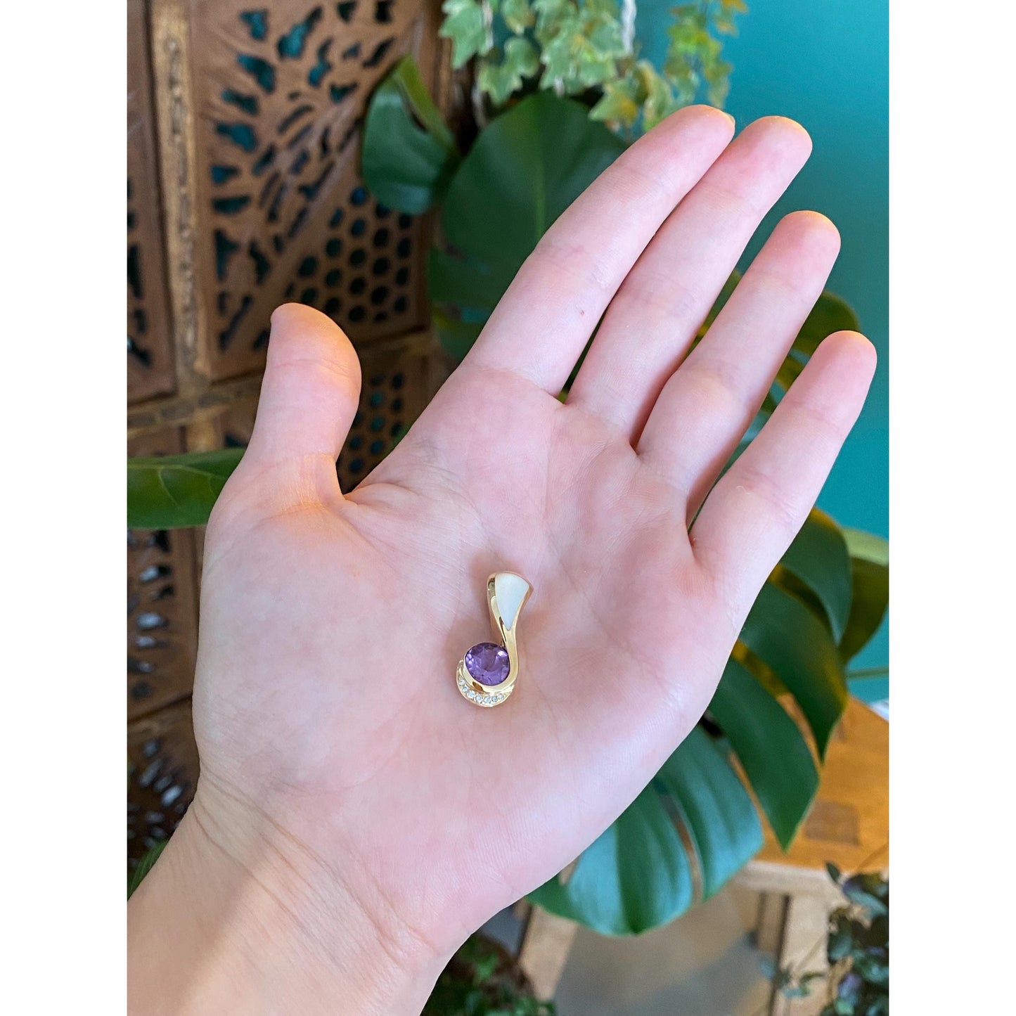 Vintage Solid 14k Yellow Gold Amethyst Diamond Mother of Pearl Charm