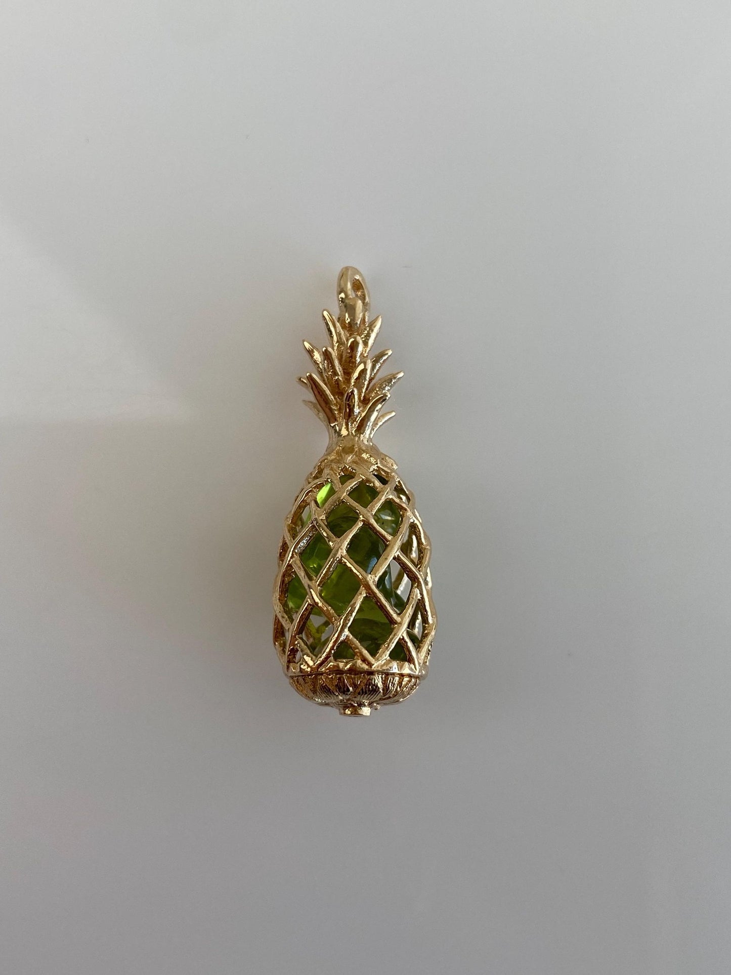 Vintage Solid 14k Yellow Gold Peridot Open Work Pineapple Shaker Charm