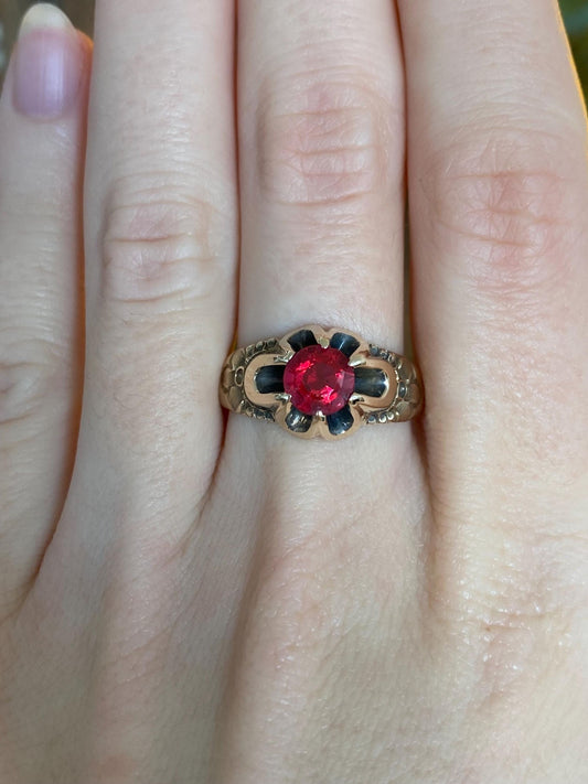 Vintage Solid 9k Yellow Gold Red Cubic Zirconia Ring - Size 8.75