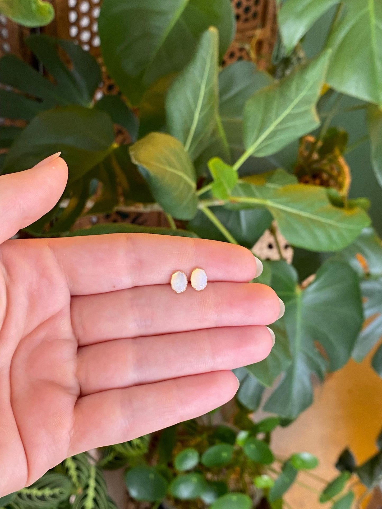 Vintage Solid 14k Yellow Gold Opal Stud Earrings