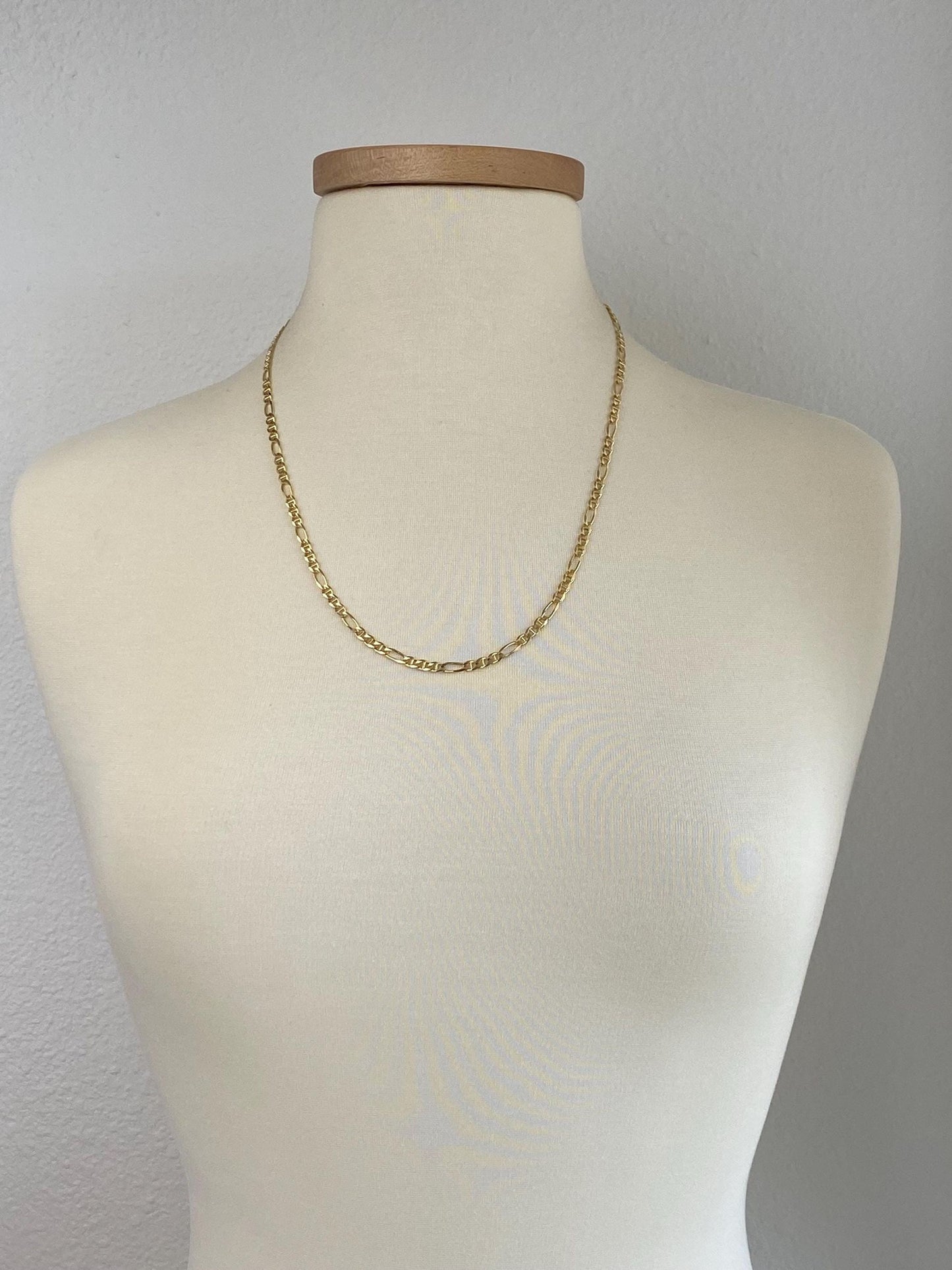 Vintage Solid 14k Yellow Gold Mariner Figaro Chain Necklace - 23.75 inches