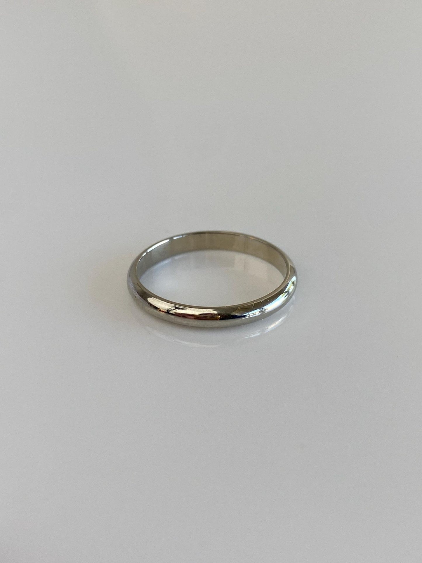 Vintage Solid 14k White Gold Ring Band - Size 5.75