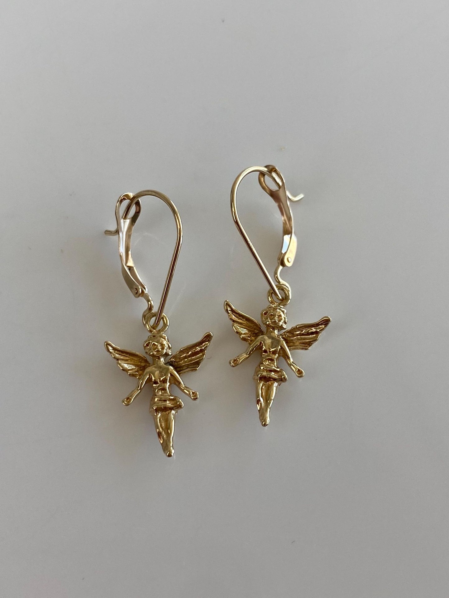 Vintage Solid 14k Yellow Gold Angel Dangle Earrings