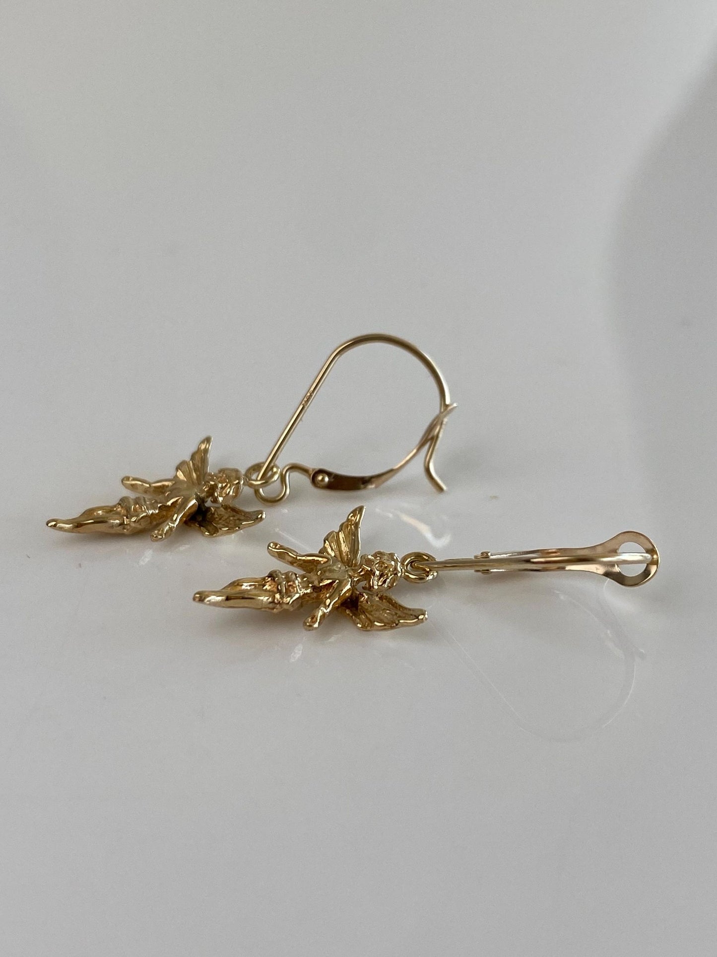 Vintage Solid 14k Yellow Gold Angel Dangle Earrings