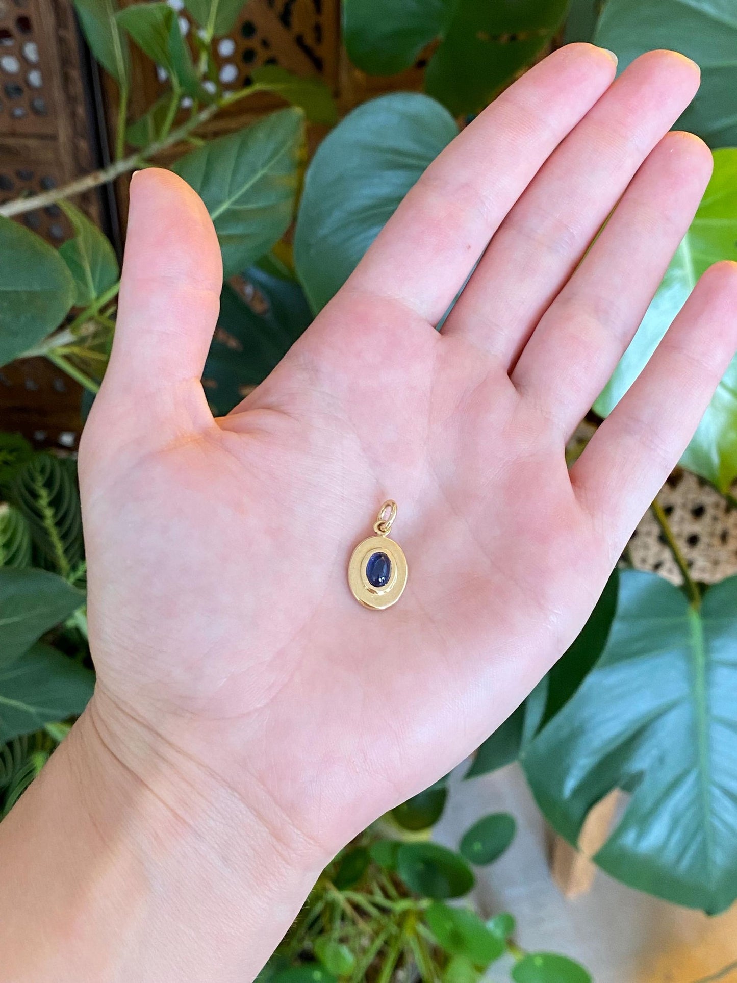 Vintage Solid 18k Yellow Gold Blue Sapphire Cufflink Conversion Charm