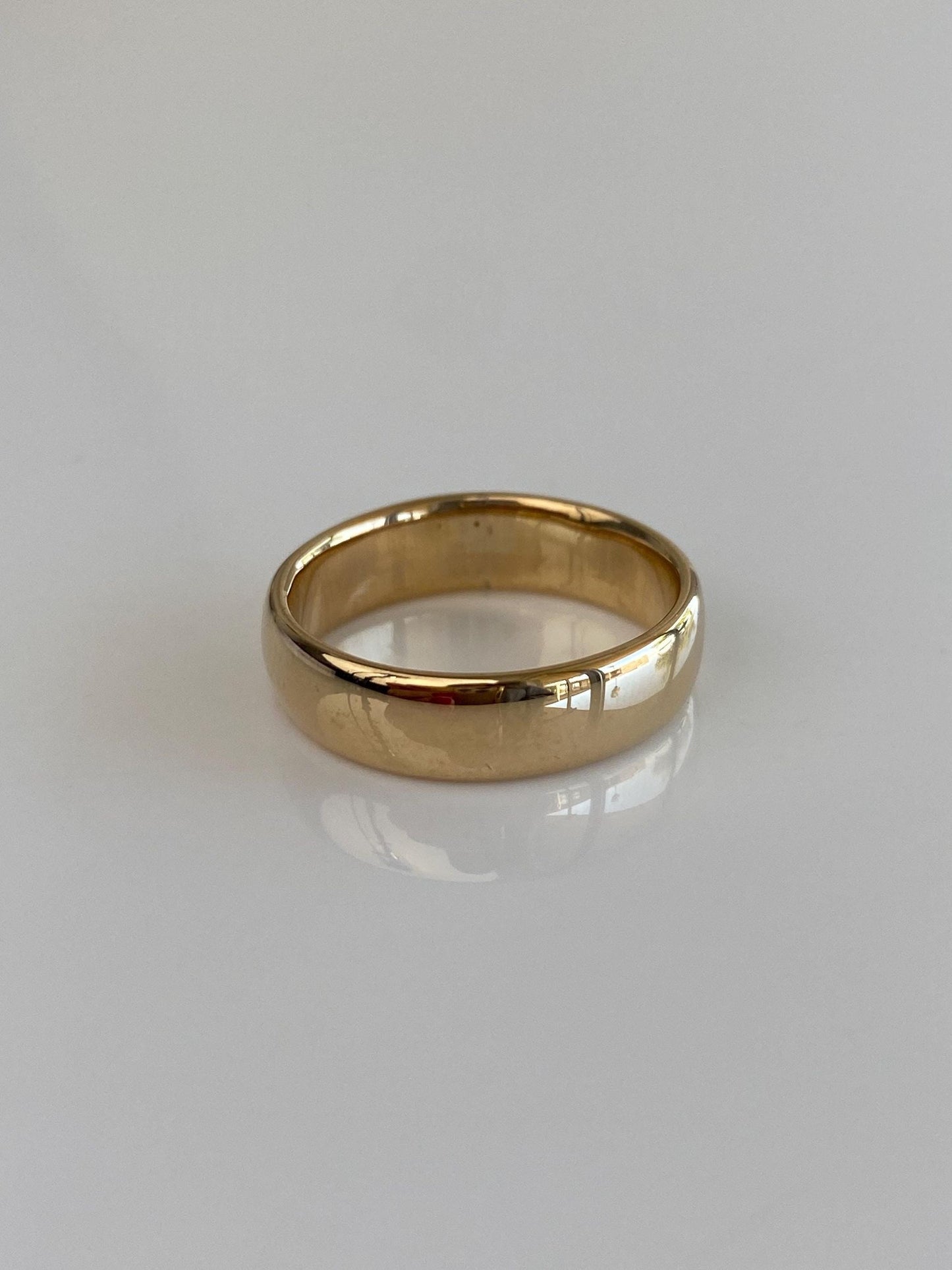 Vintage Solid 14k Yellow Gold Ring Band - Size 6.75