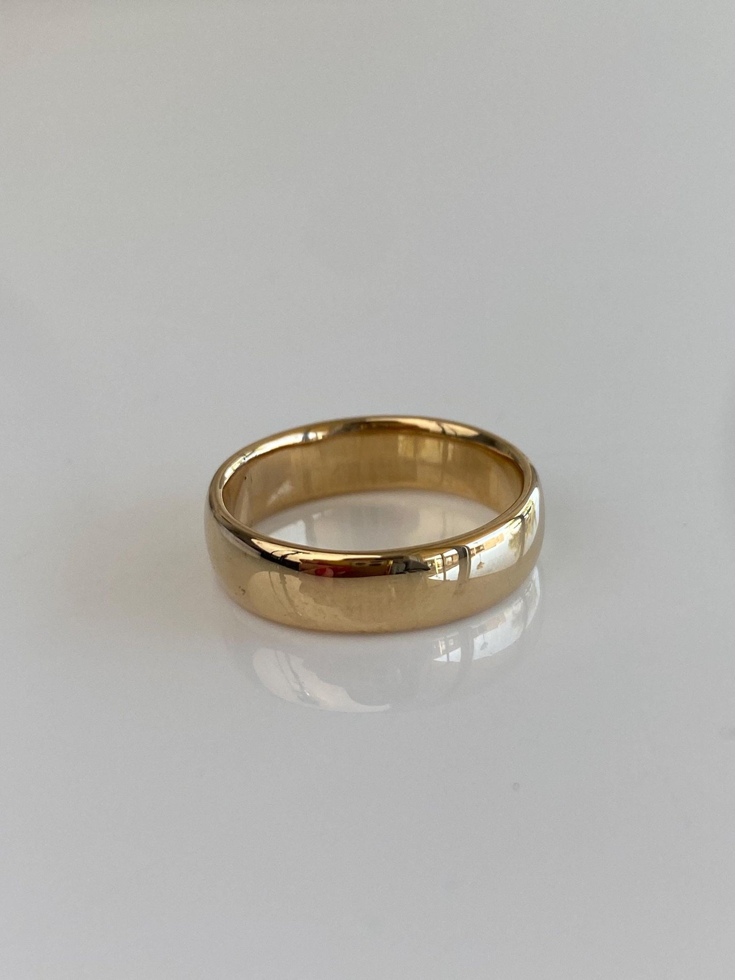 Vintage Solid 14k Yellow Gold Ring Band - Size 6.75