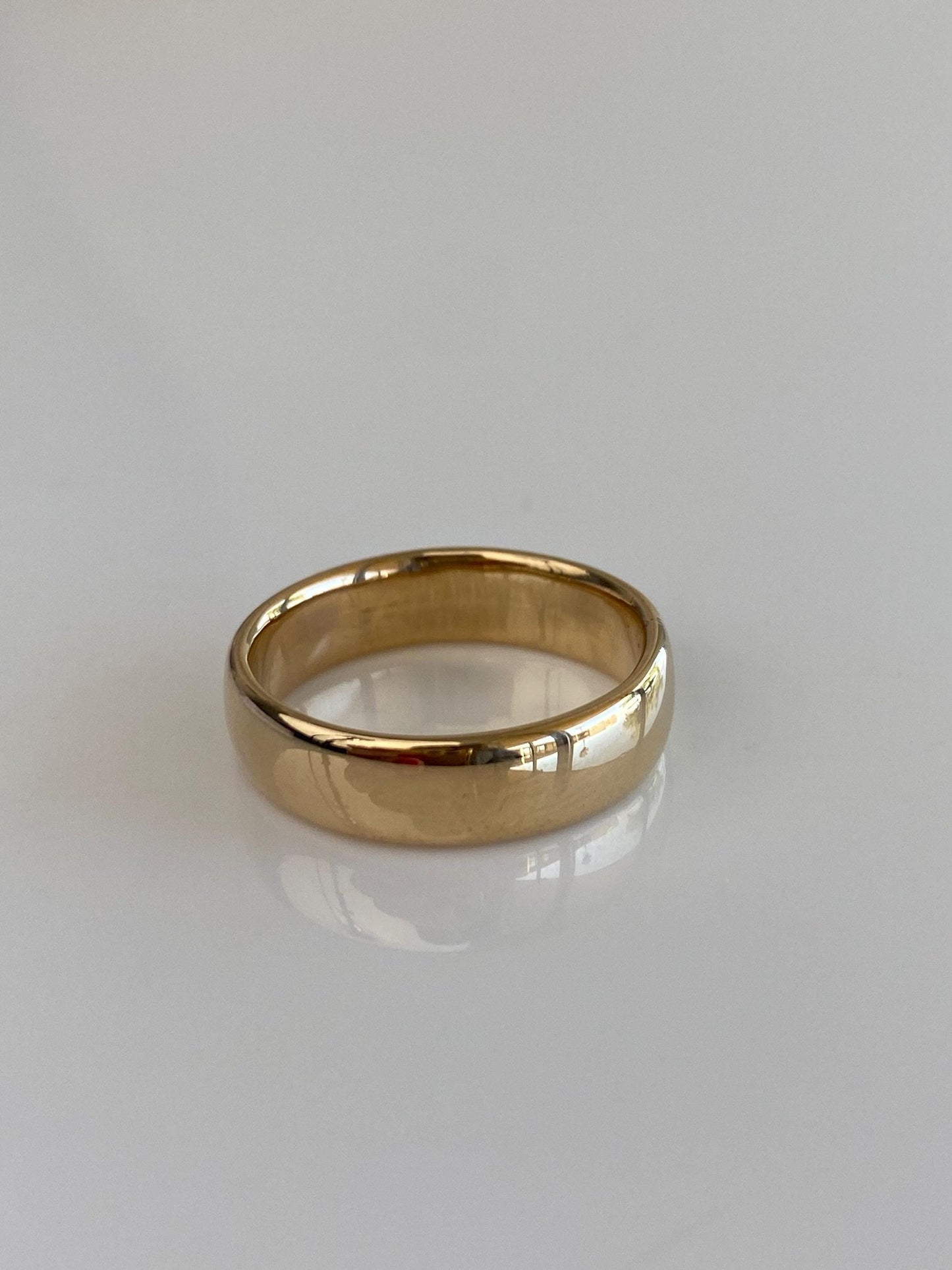 Vintage Solid 14k Yellow Gold Ring Band - Size 6.75
