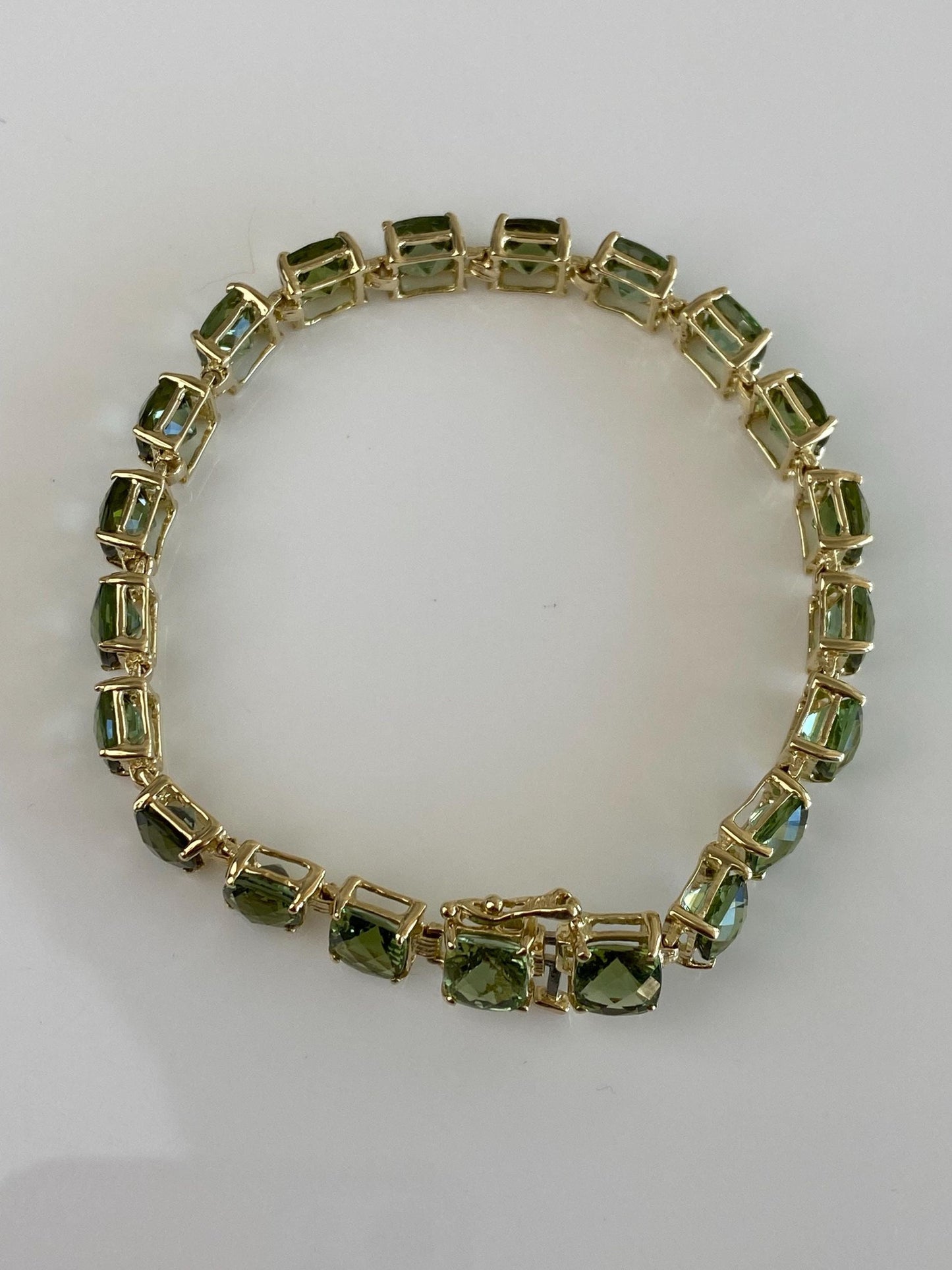 Vintage Solid 14k Yellow Gold Green Tourmaline Link Bracelet - 8 inches
