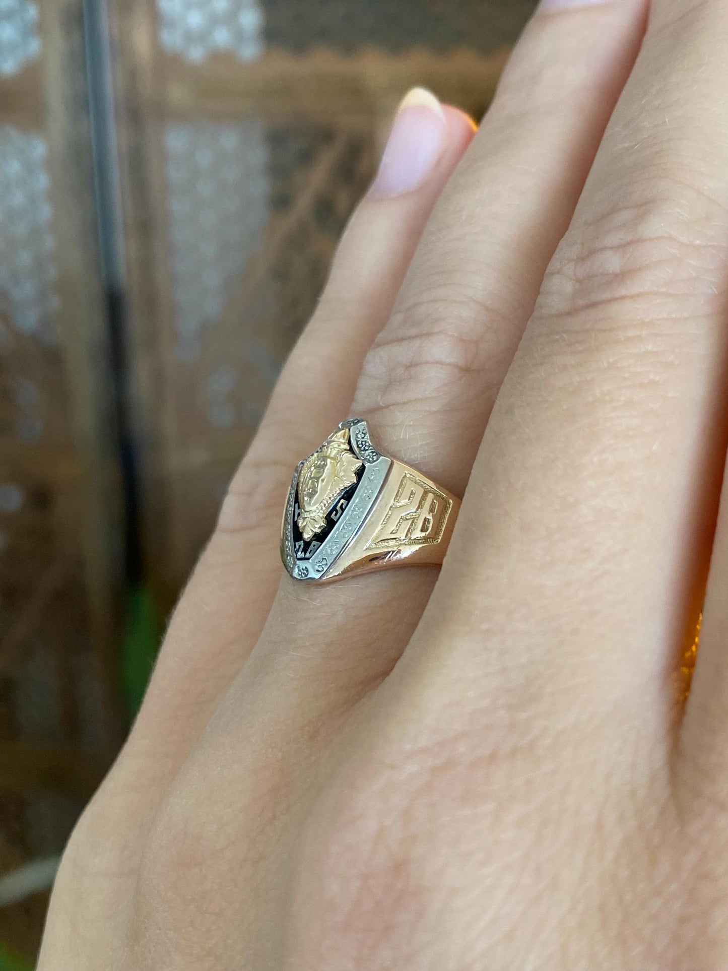 Vintage Solid 10k White & Rosey Gold Black Onyx 1928 Class Ring - Size 5.75