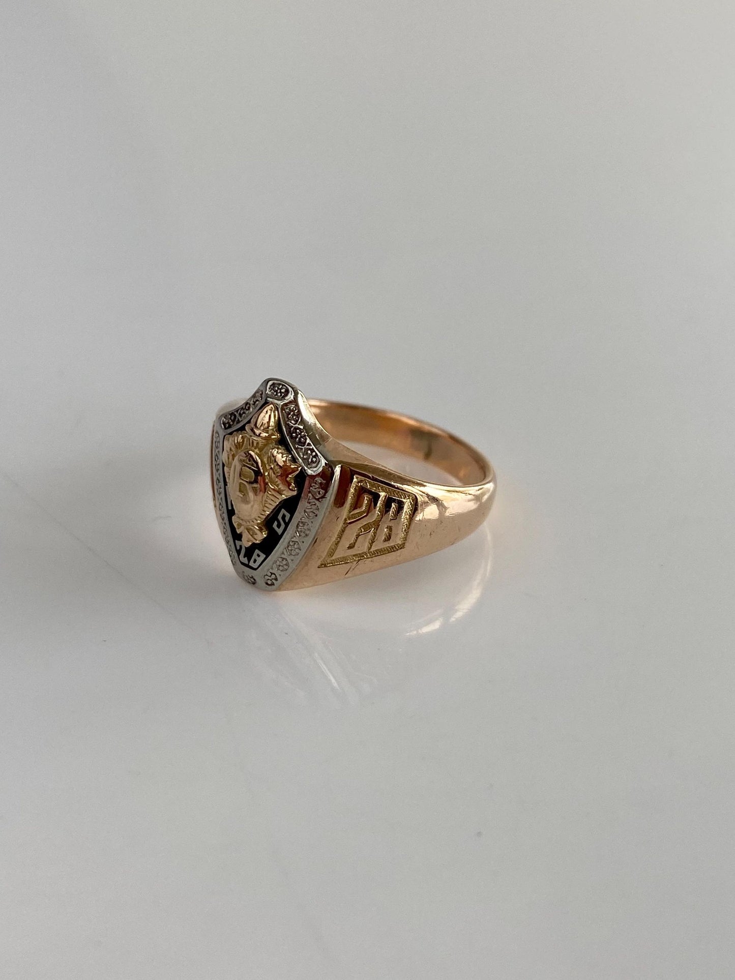 Vintage Solid 10k White & Rosey Gold Black Onyx 1928 Class Ring - Size 5.75