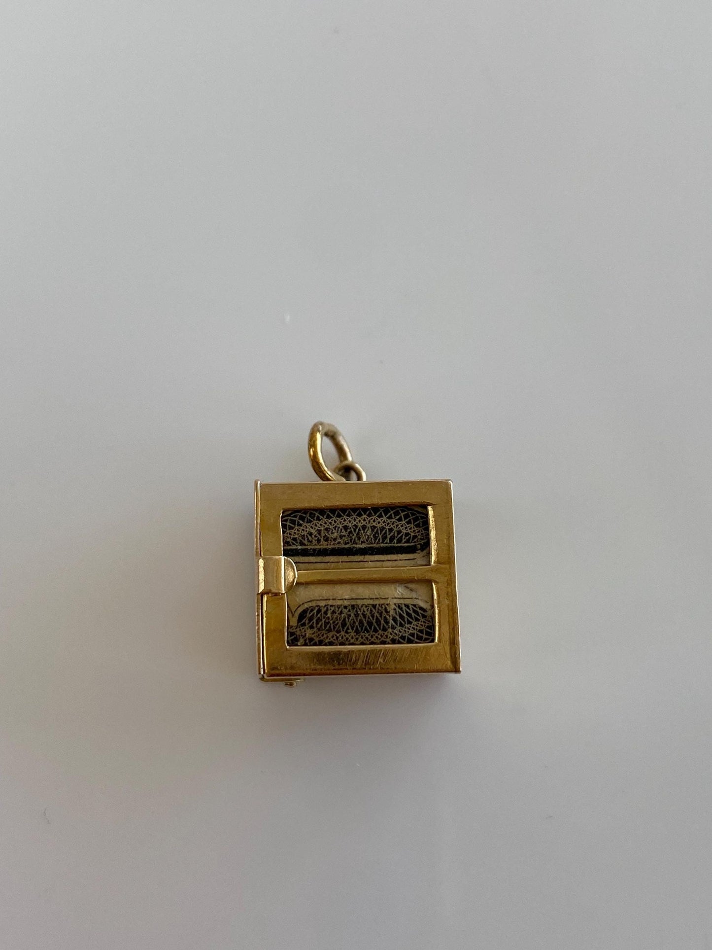 Vintage Solid 14k Yellow Gold Money Box Charm