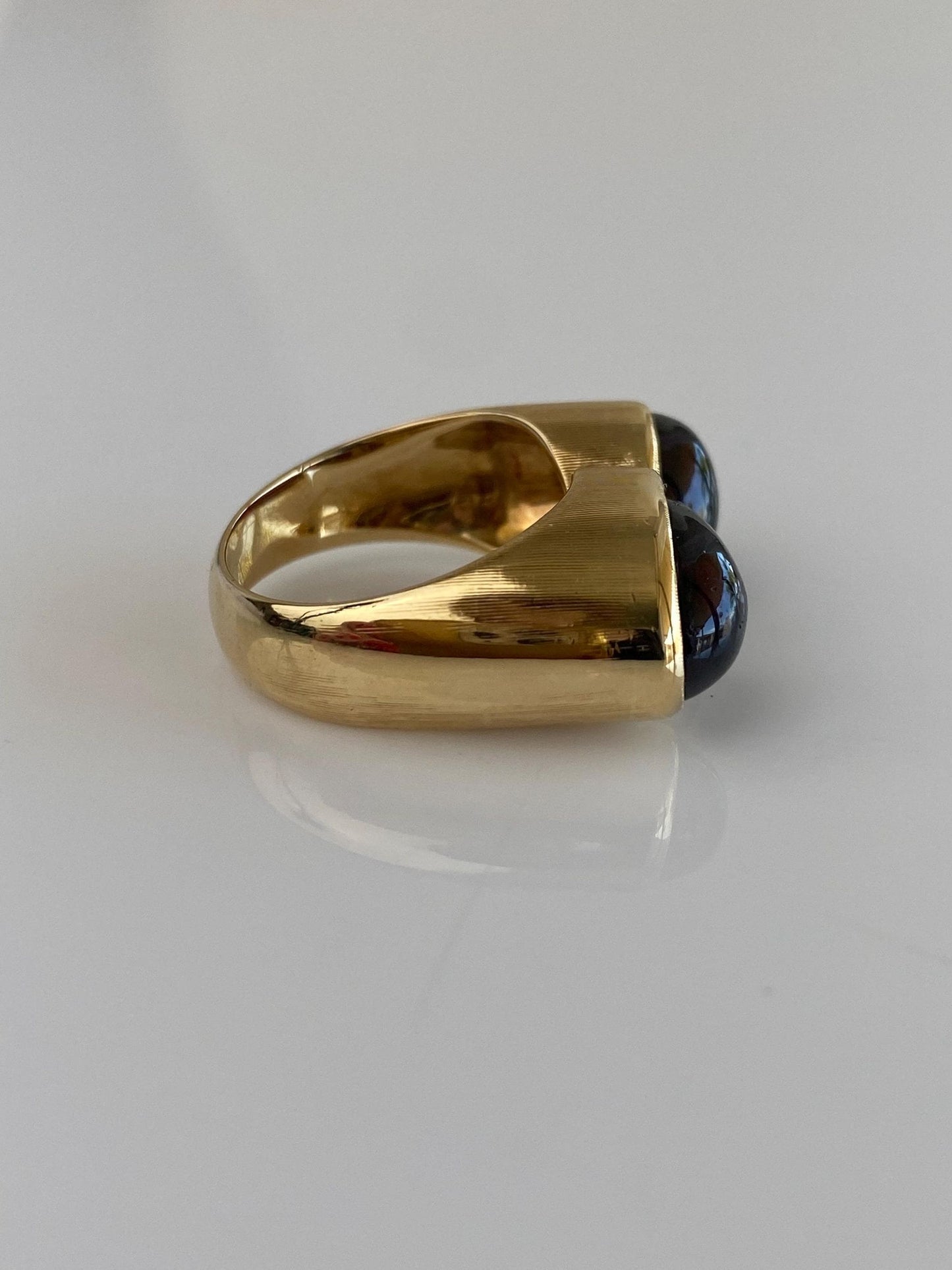 Vintage Solid 18k Yellow Gold Garnet Teardrops Bypass Open Ring - Size 6.25