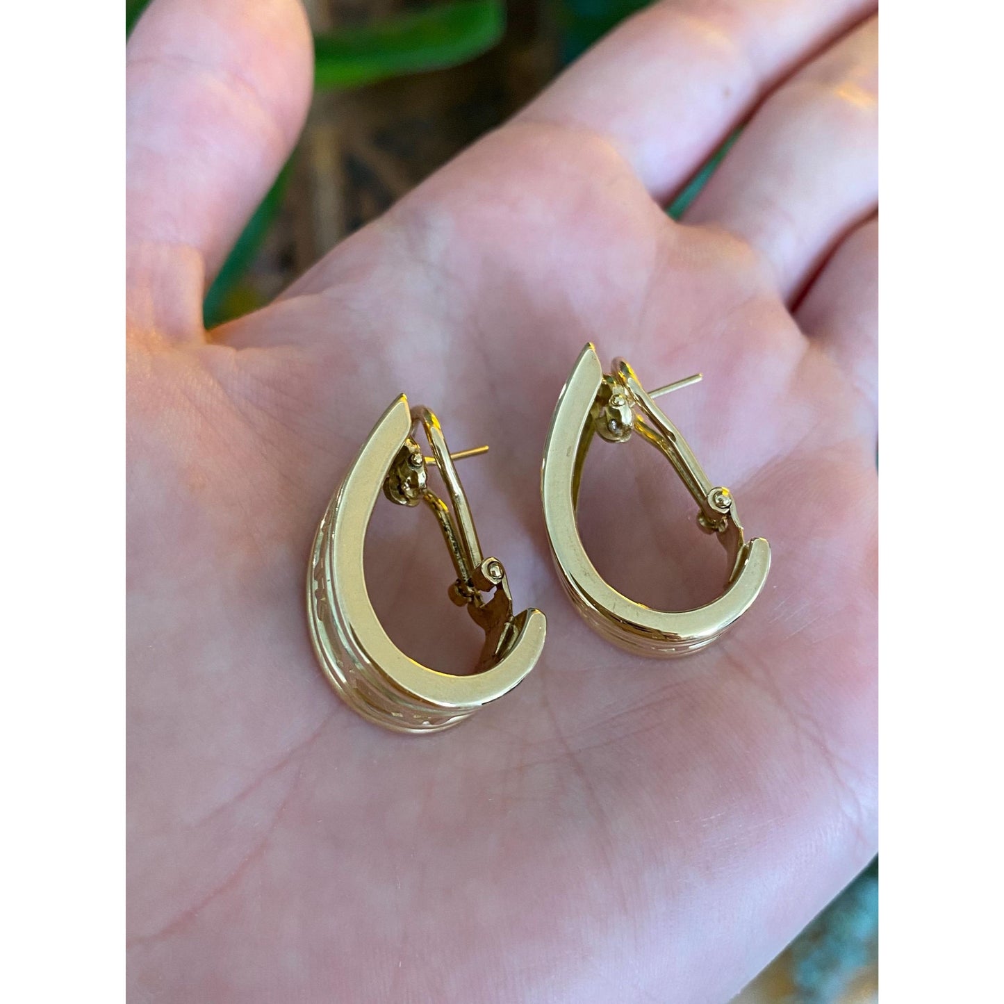 Tiffany & Co. Solid 18k Yellow Gold Atlas Roman Numeral Drop Earrings