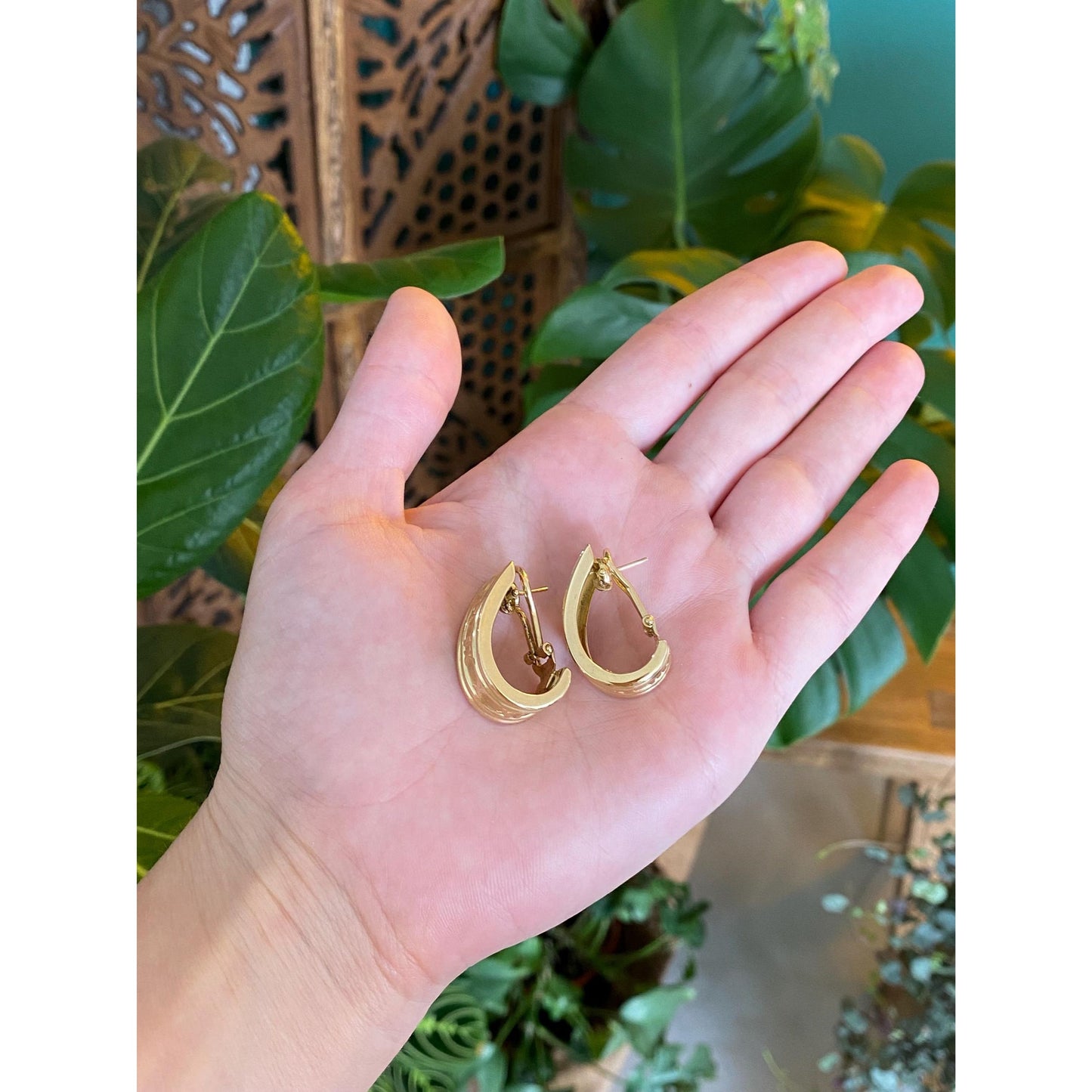 Tiffany & Co. Solid 18k Yellow Gold Atlas Roman Numeral Drop Earrings