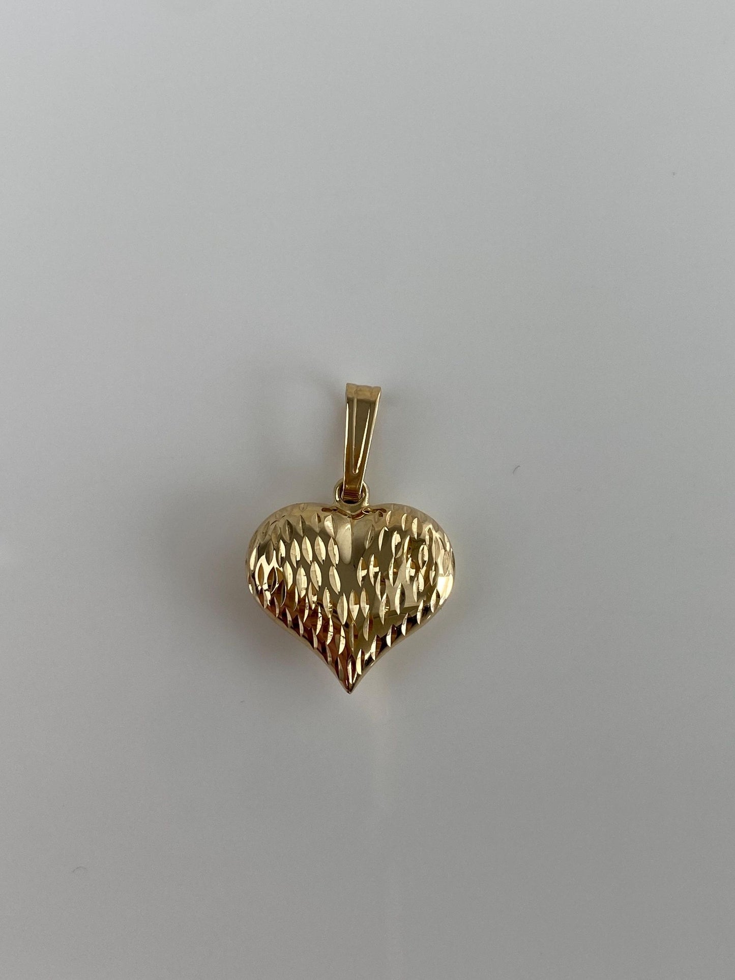 Vintage 14k Yellow Gold Diamond Cut Puffy Heart Charm