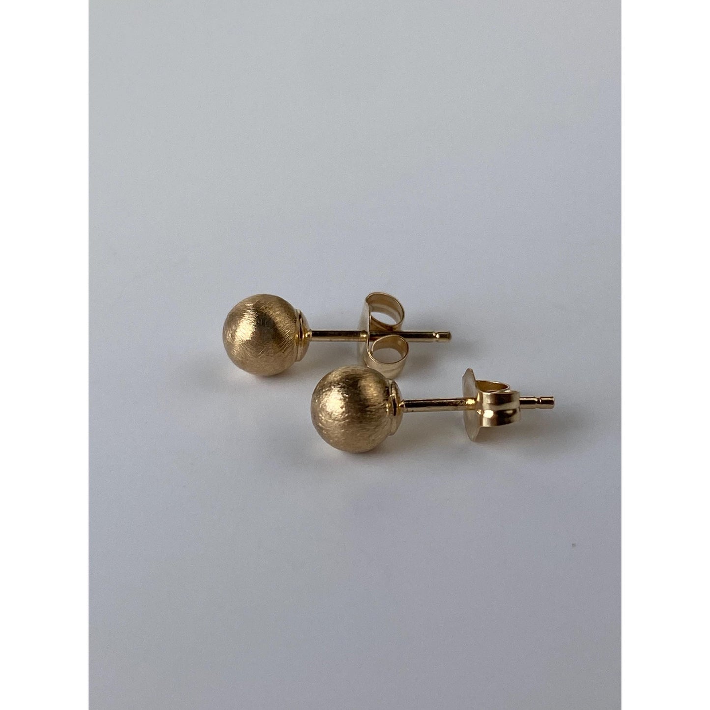 Vintage 14k Yellow Gold Textured Ball Stud Earrings