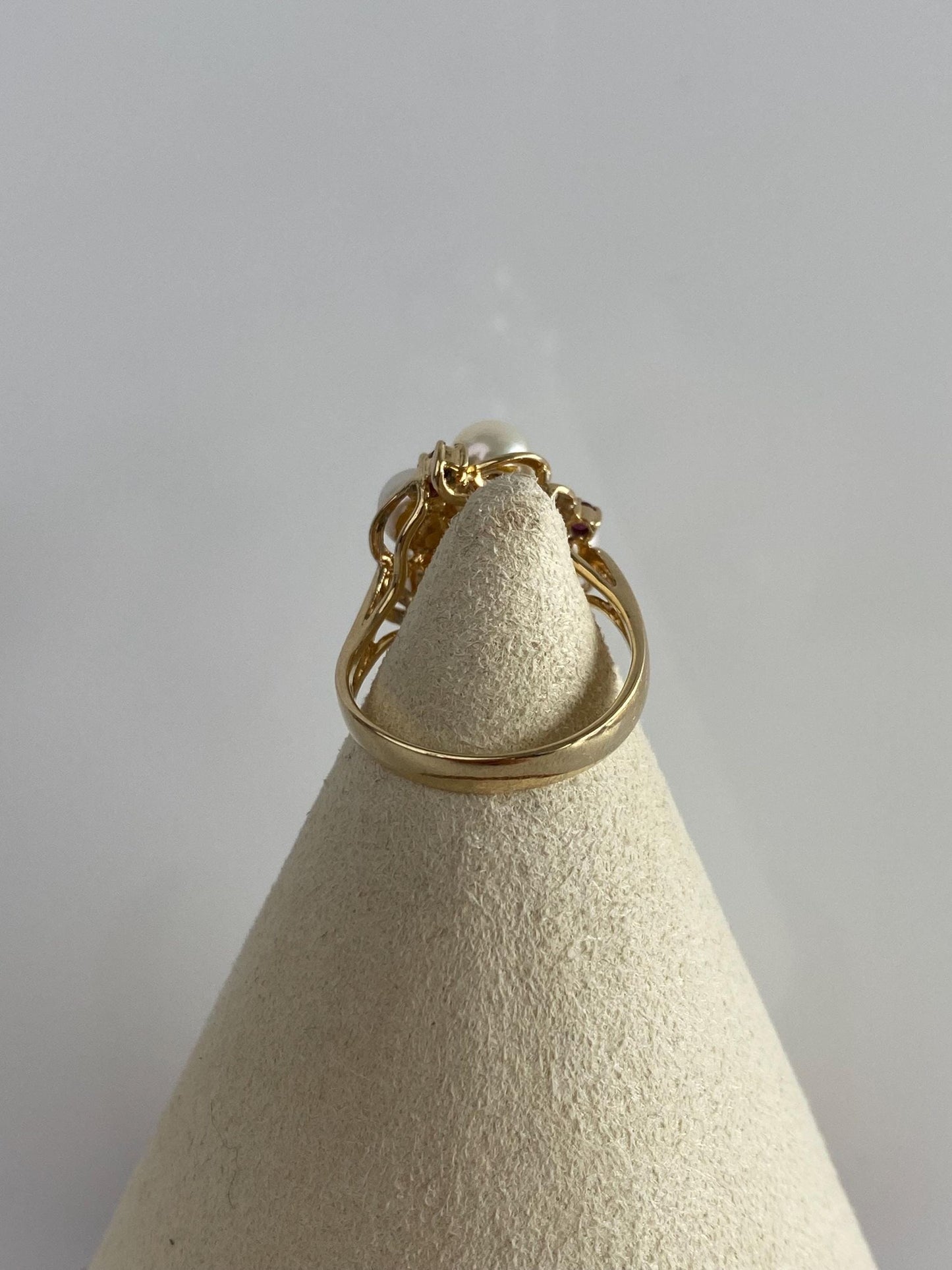 Vintage Solid 14k Yellow Gold Pearl Ruby Emerald Sapphire Ring - Size 6.75
