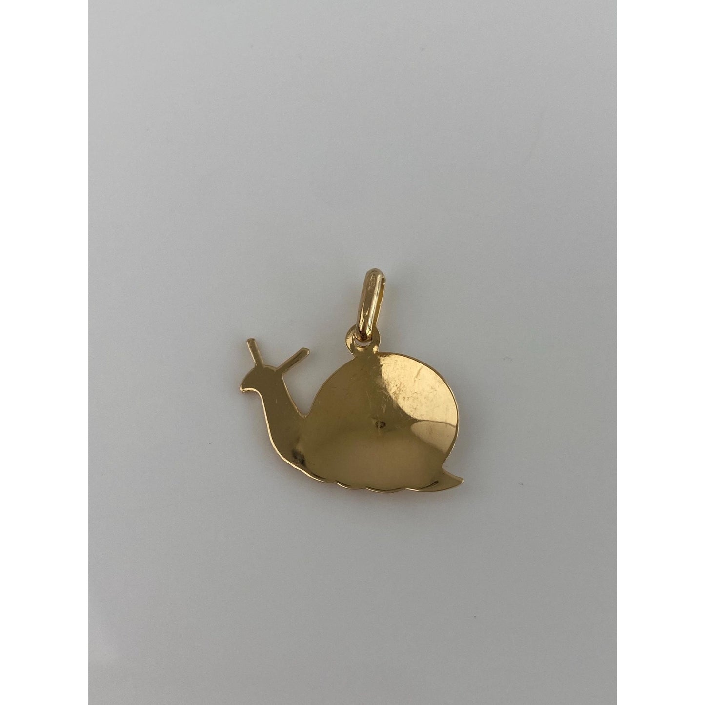Vintage Solid 18k Yellow Gold Snail Charm