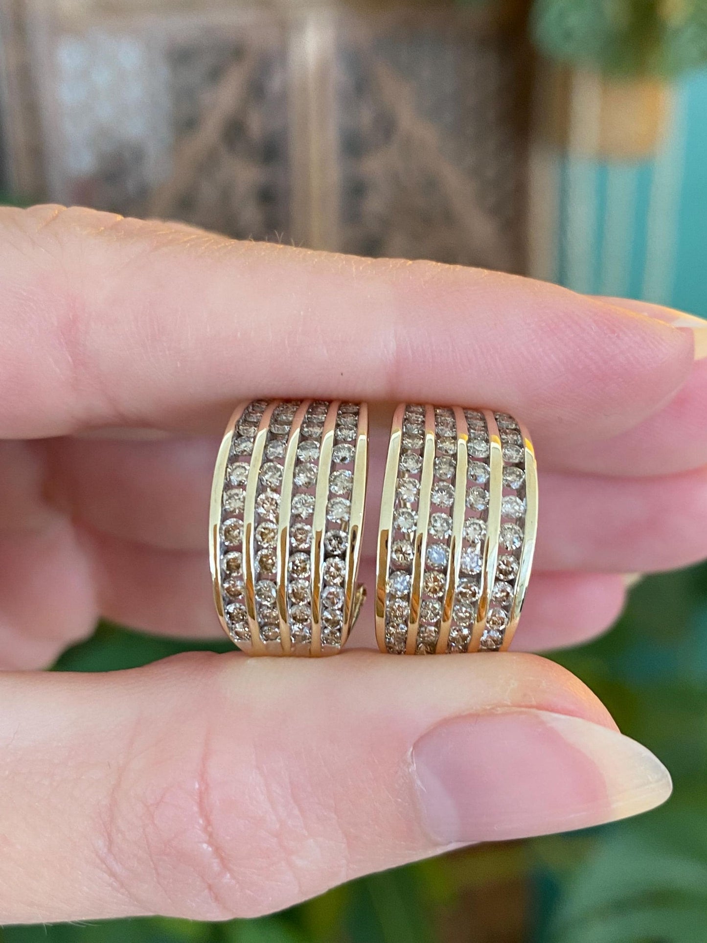 Vintage Solid 10k Yellow Gold Diamond Drop Earrings