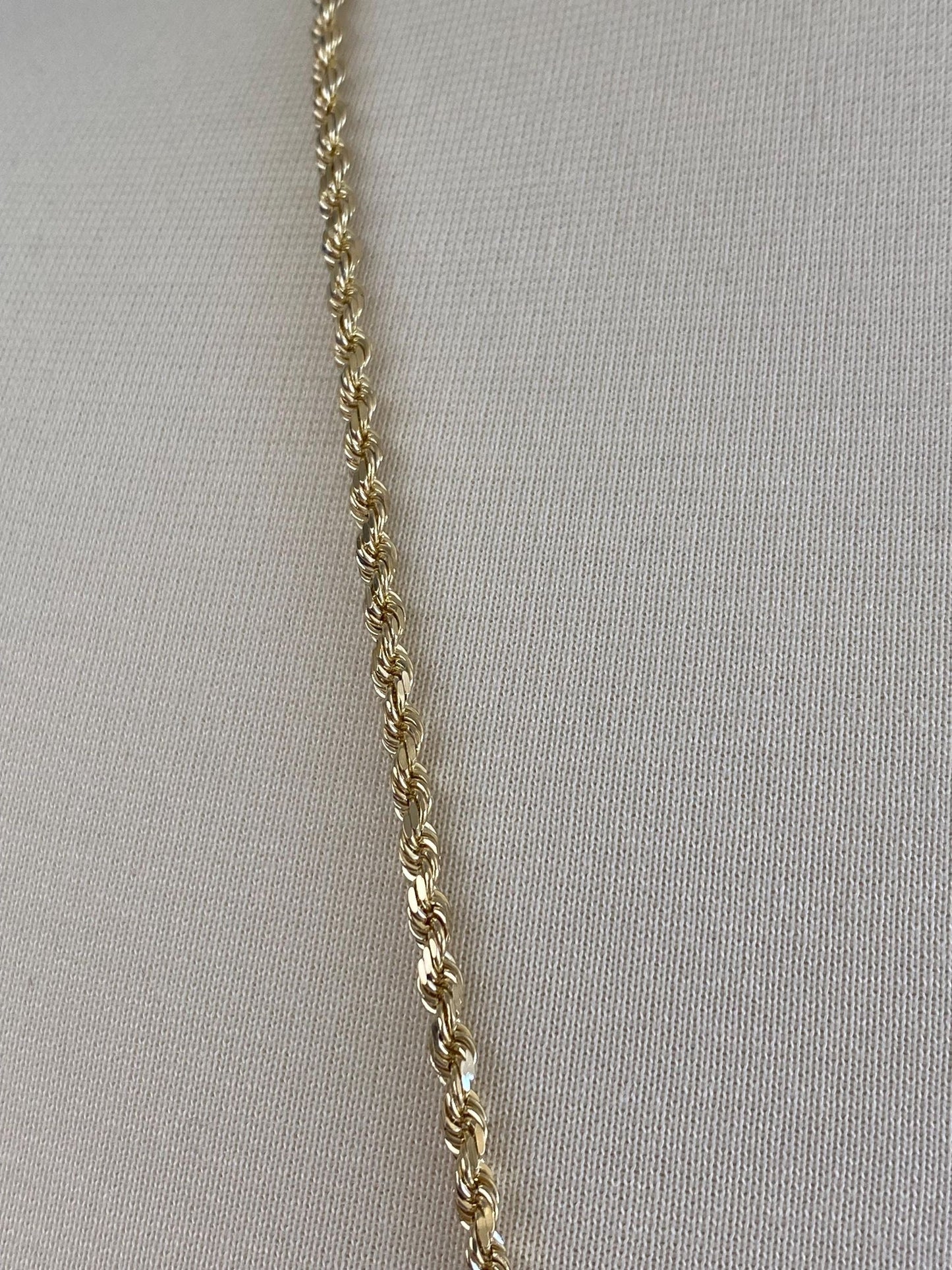 Vintage Solid 14k Yellow Gold Long Diamond Cut Rope Chain Necklace - 34.25 inches
