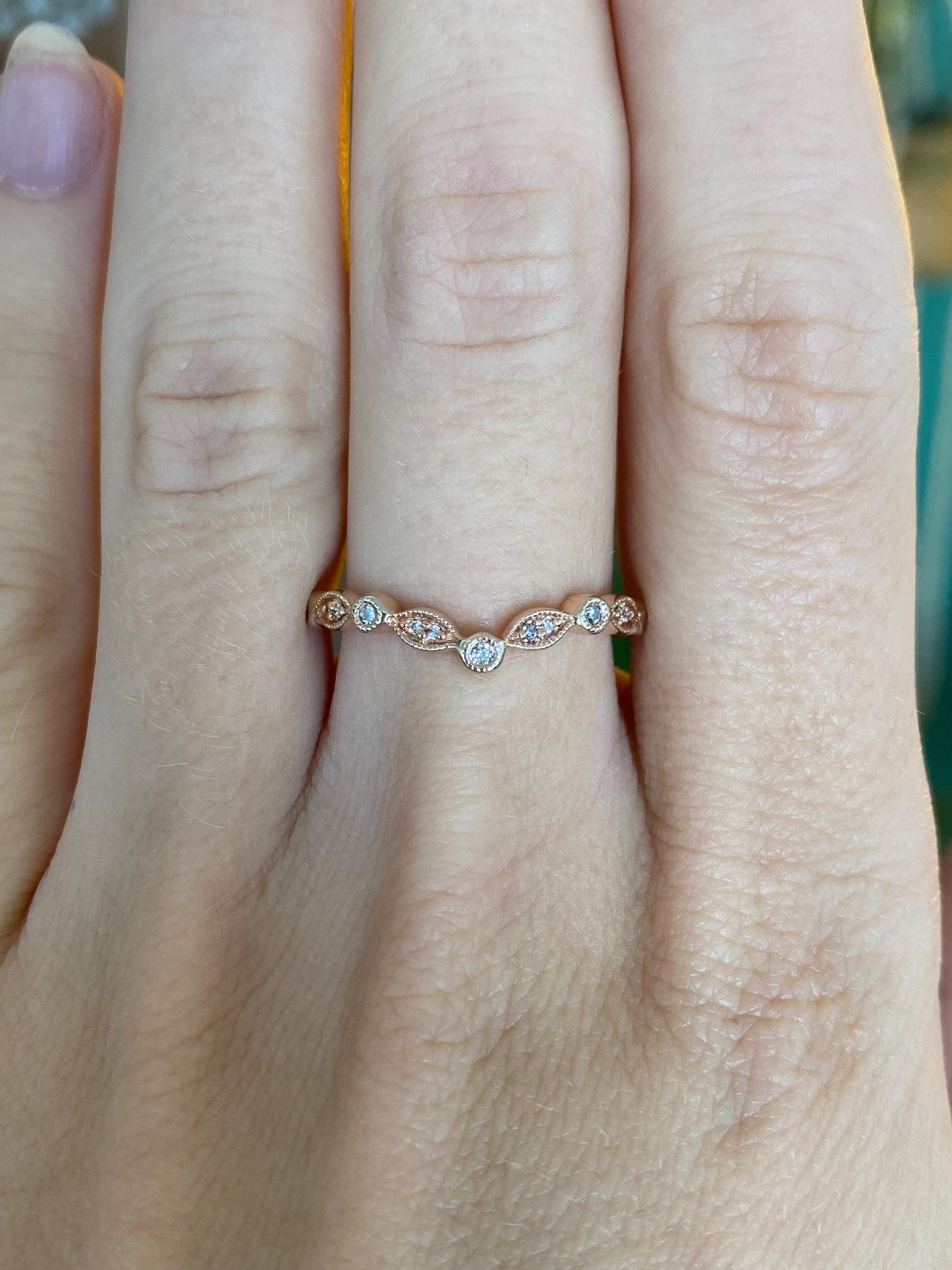 Vintage Solid 10k Rose Gold Diamond Chevron Ring - Size 6.75
