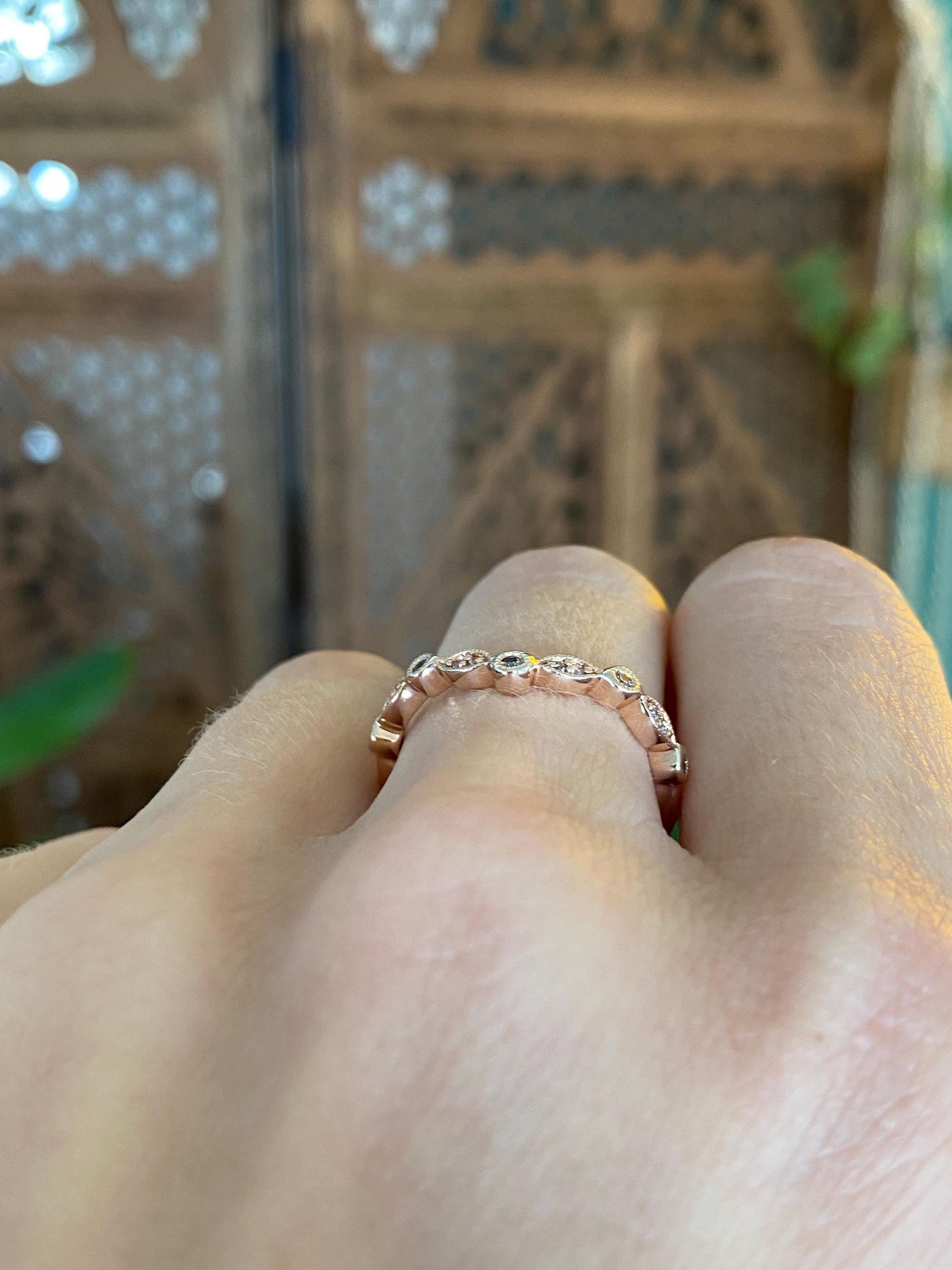 Vintage Solid 10k Rose Gold Diamond Chevron Ring - Size 6.75