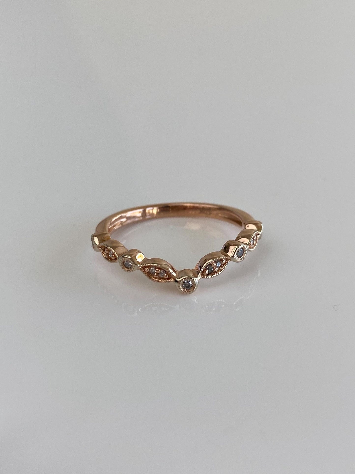 Vintage Solid 10k Rose Gold Diamond Chevron Ring - Size 6.75
