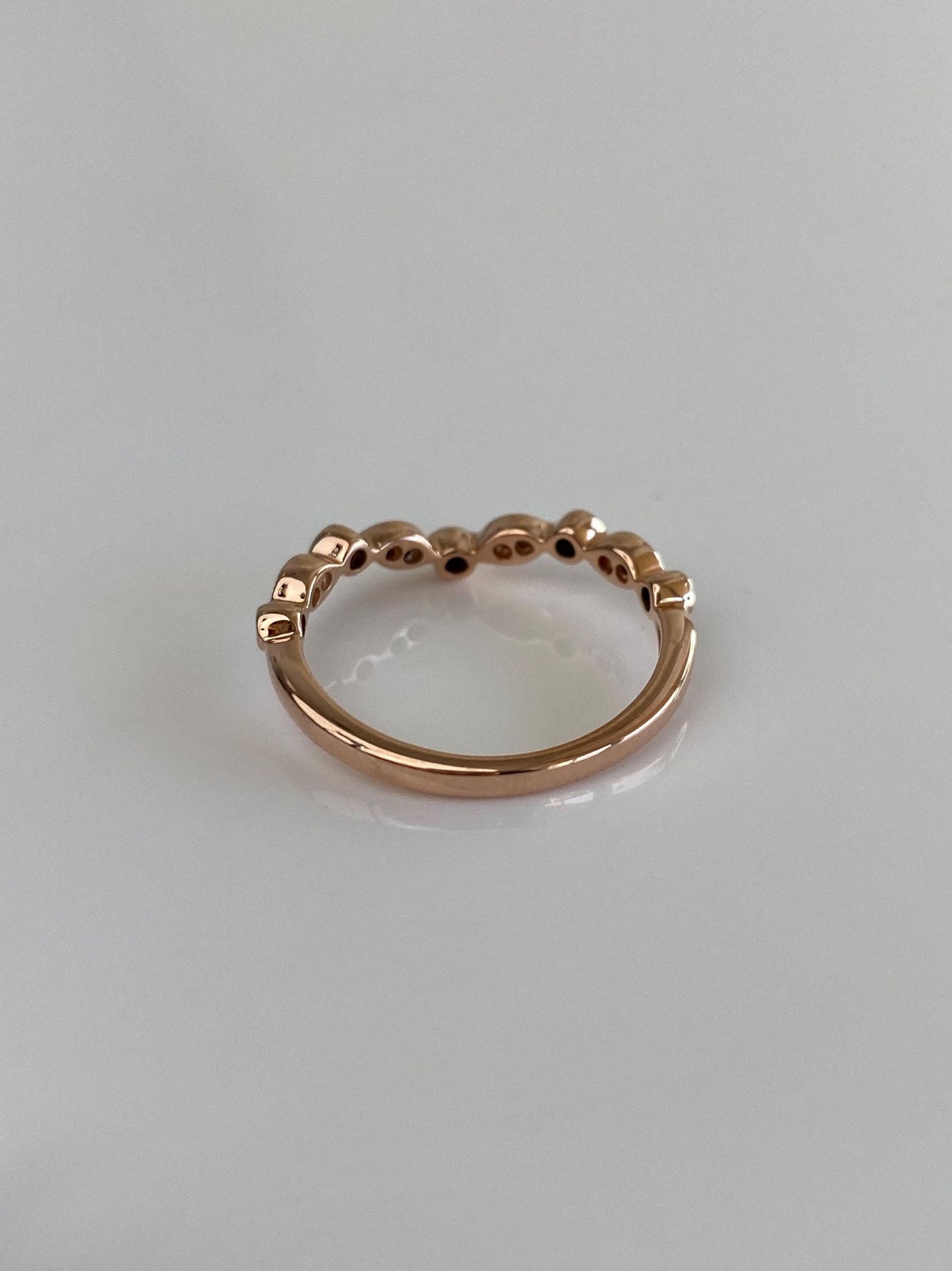 Vintage Solid 10k Rose Gold Diamond Chevron Ring - Size 6.75