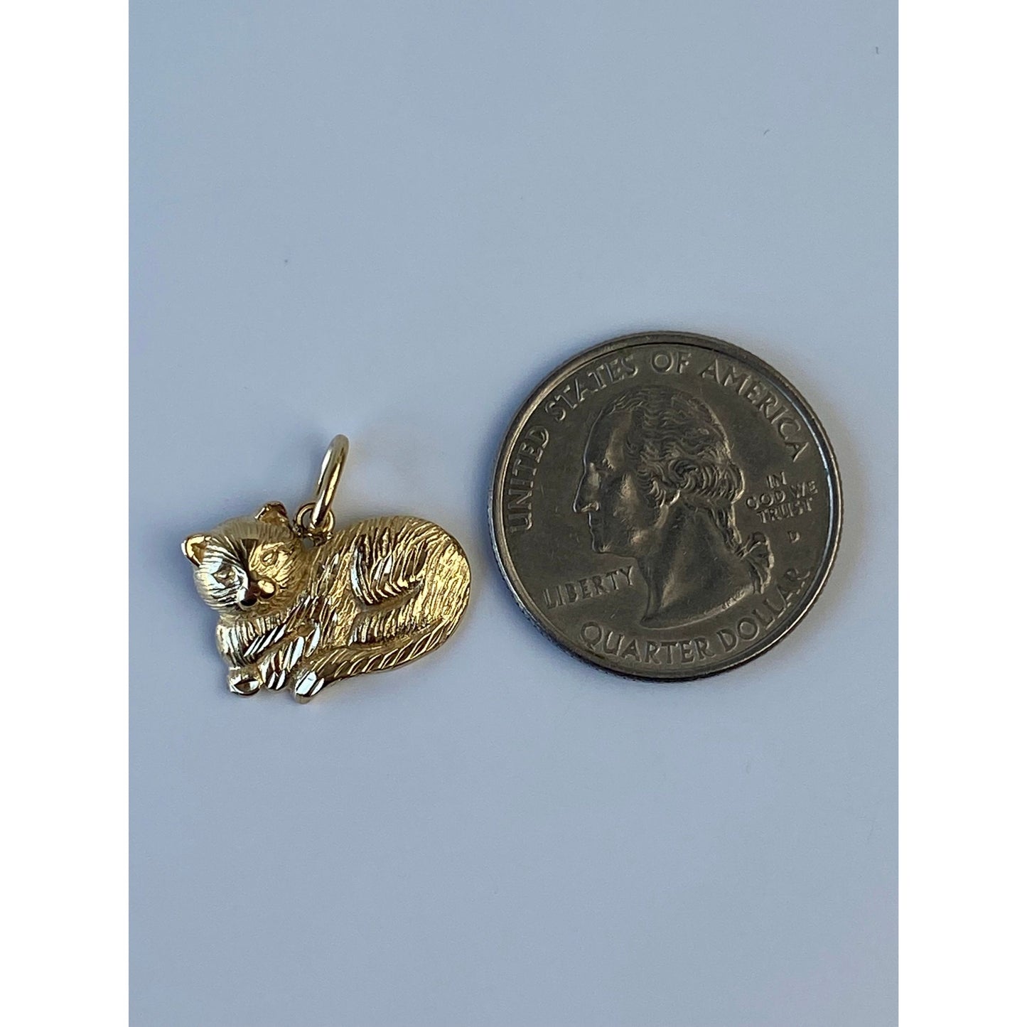 Vintage Solid 14k Yellow Gold Diamond Cut Laying Cat Charm
