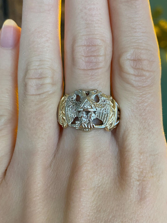 Vintage Solid 10k White & Yellow Gold Masion Diamond Enamel Double Eagle Ring Band - Size 9.25